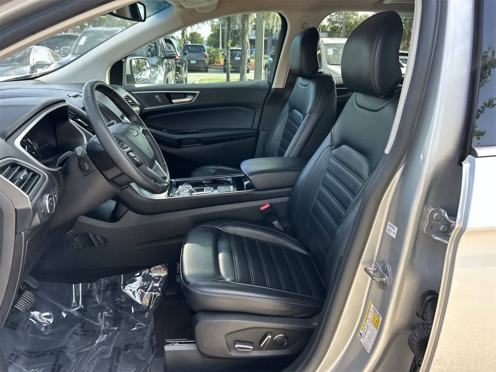2019 Ford Edge SEL 13