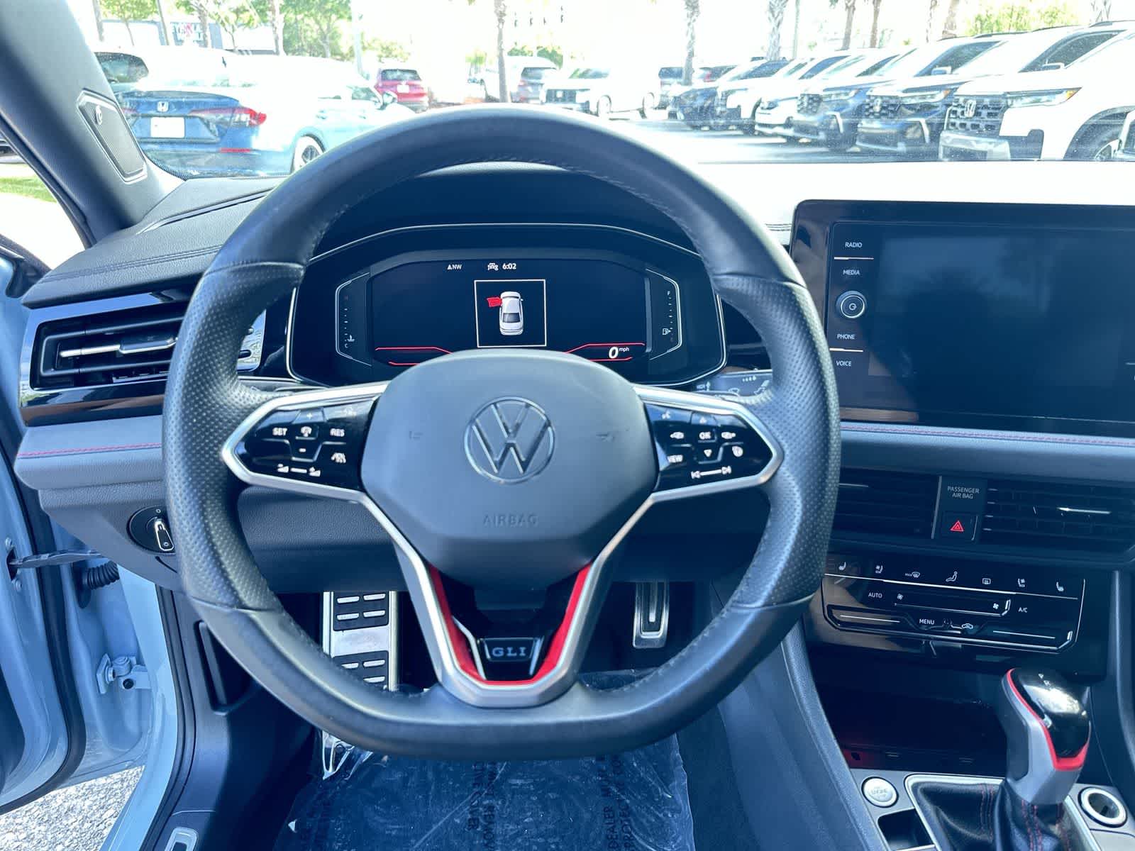 Thumbnail: 2025 Volkswagen Jetta - 18