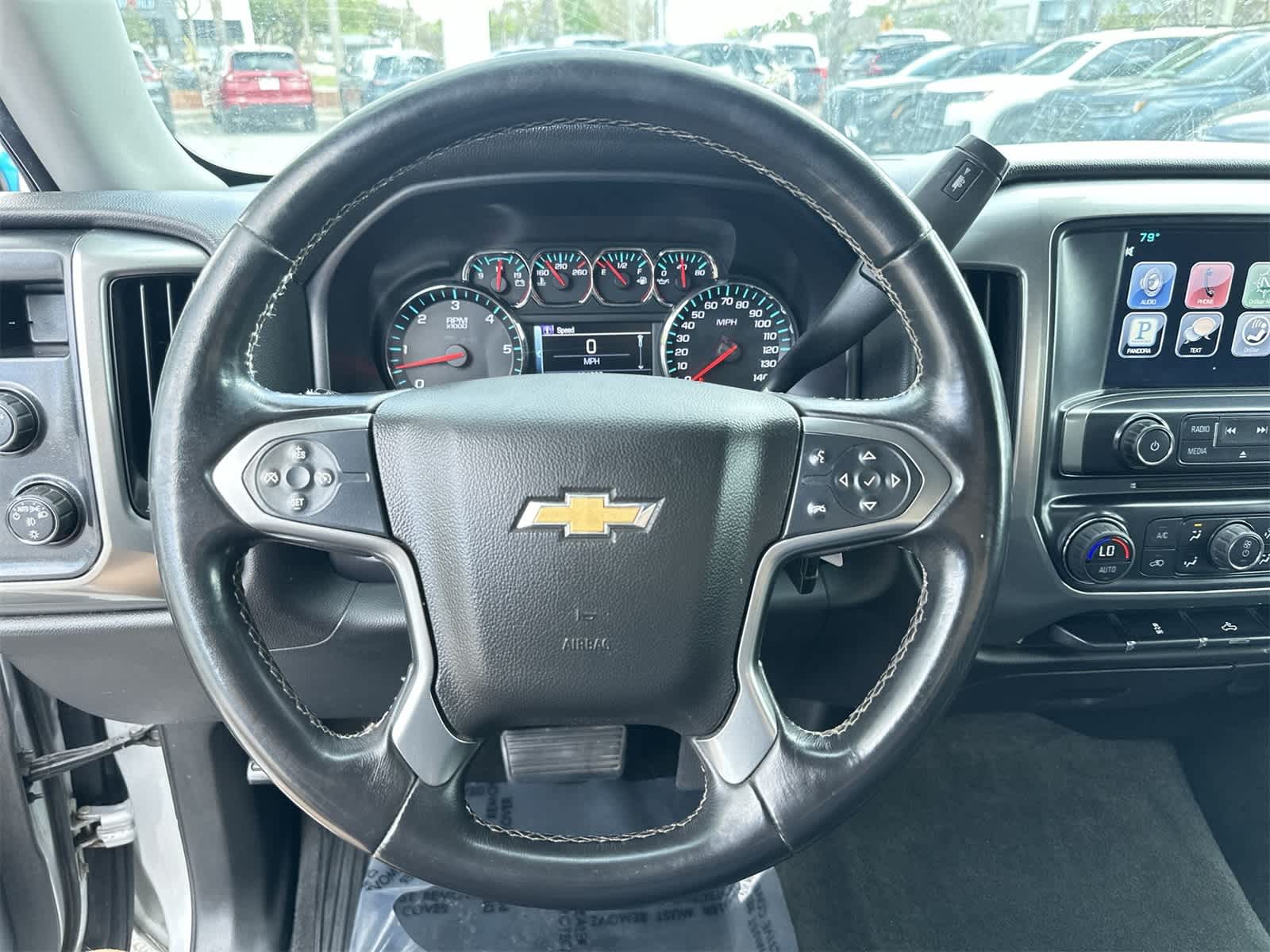 Thumbnail: 2015 Chevrolet Silverado 1500 - 18