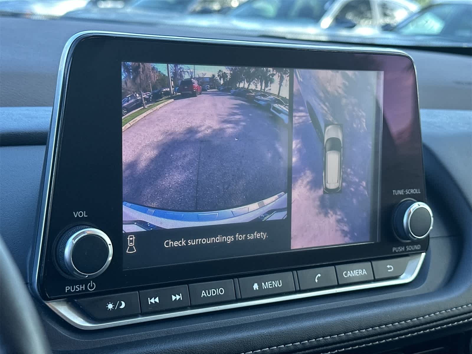 Thumbnail: 2021 Nissan Rogue - 20