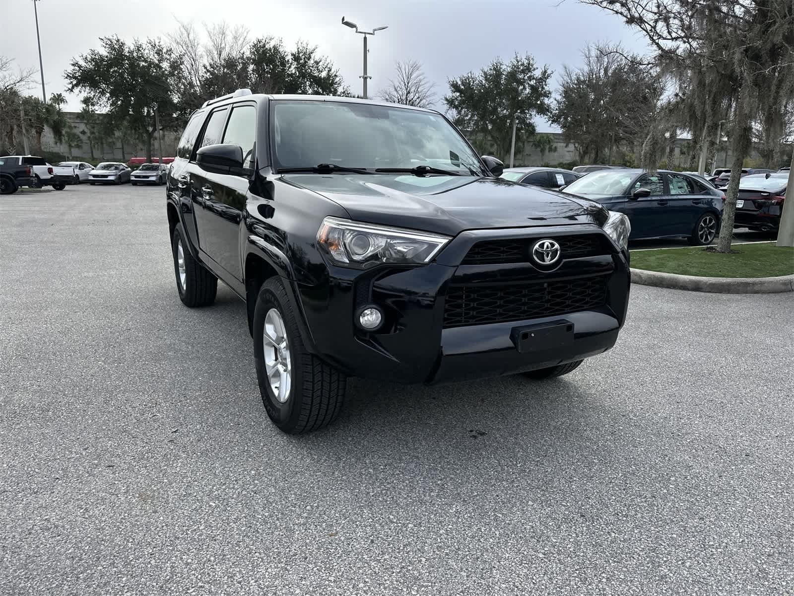 Thumbnail: 2015 Toyota 4Runner - 8