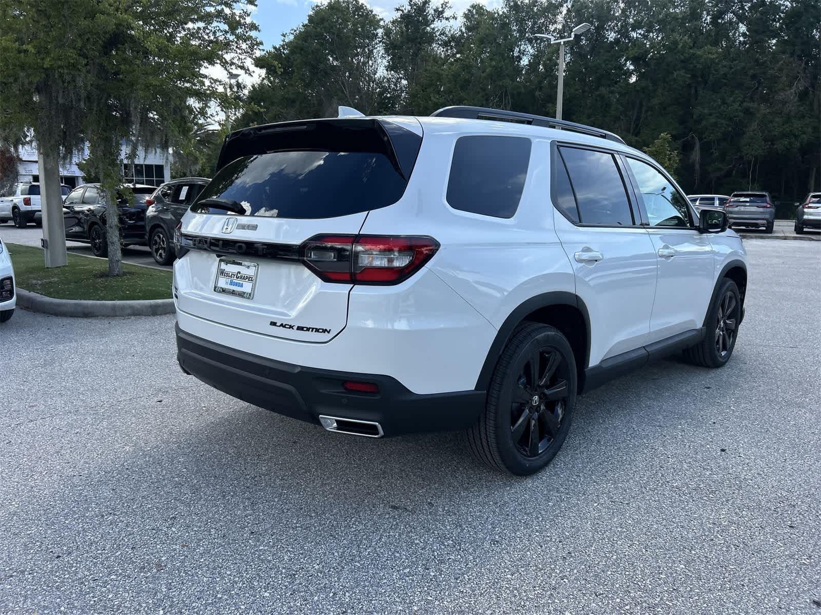 Thumbnail: 2025 Honda Pilot - 6