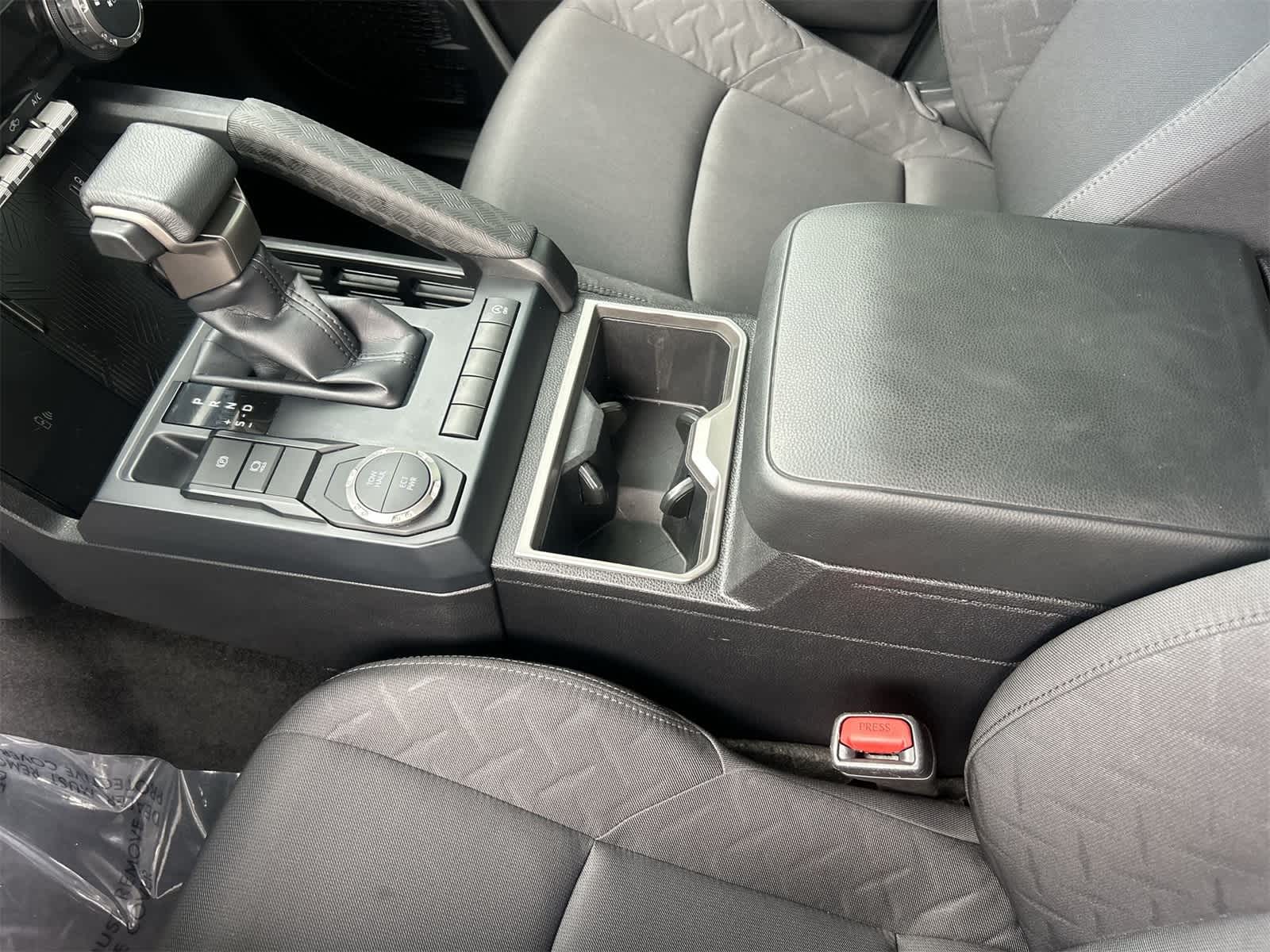 2024 Toyota Tacoma SR5 19