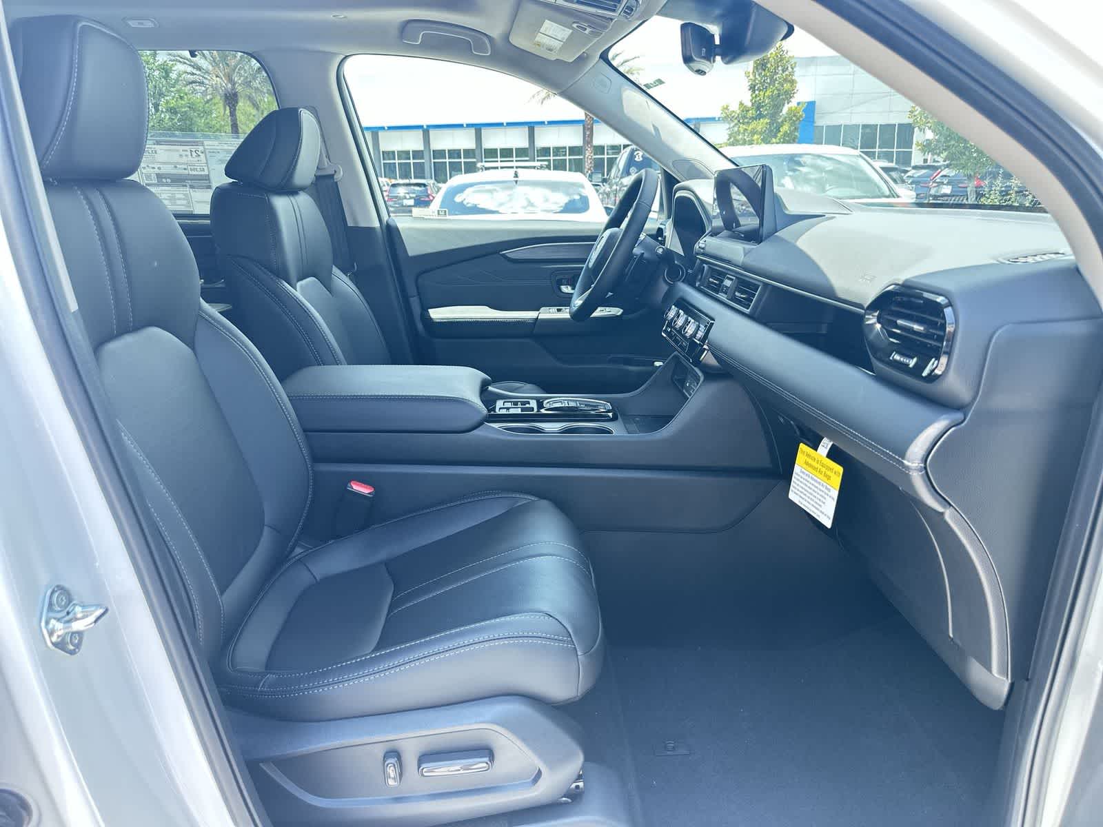 Thumbnail: 2026 Honda Pilot - 17