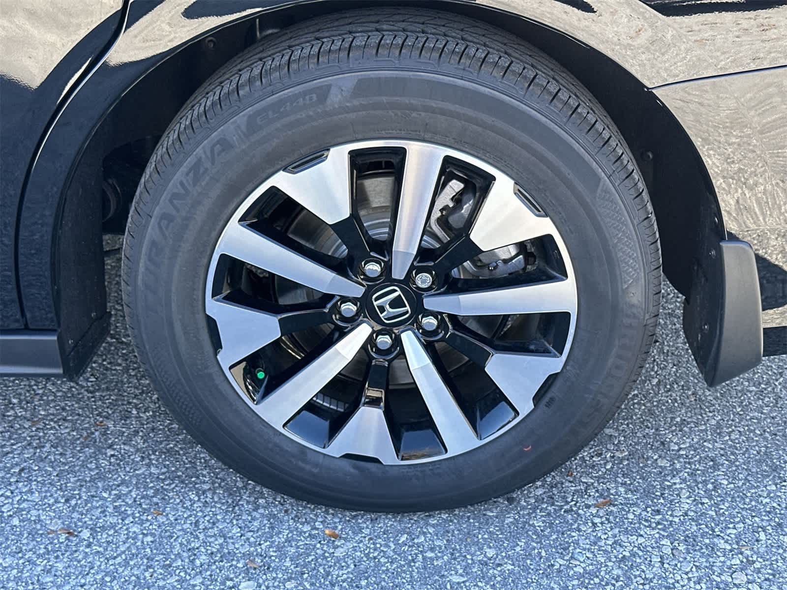 Thumbnail: 2026 Honda Odyssey - 12