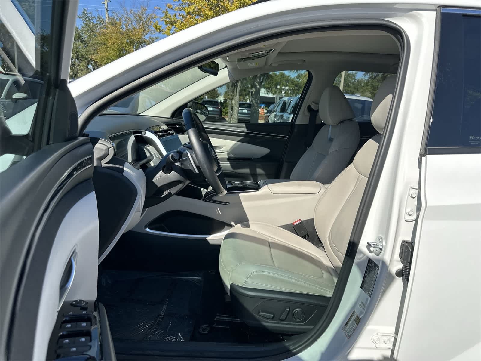 Thumbnail: 2023 Hyundai Tucson - 2