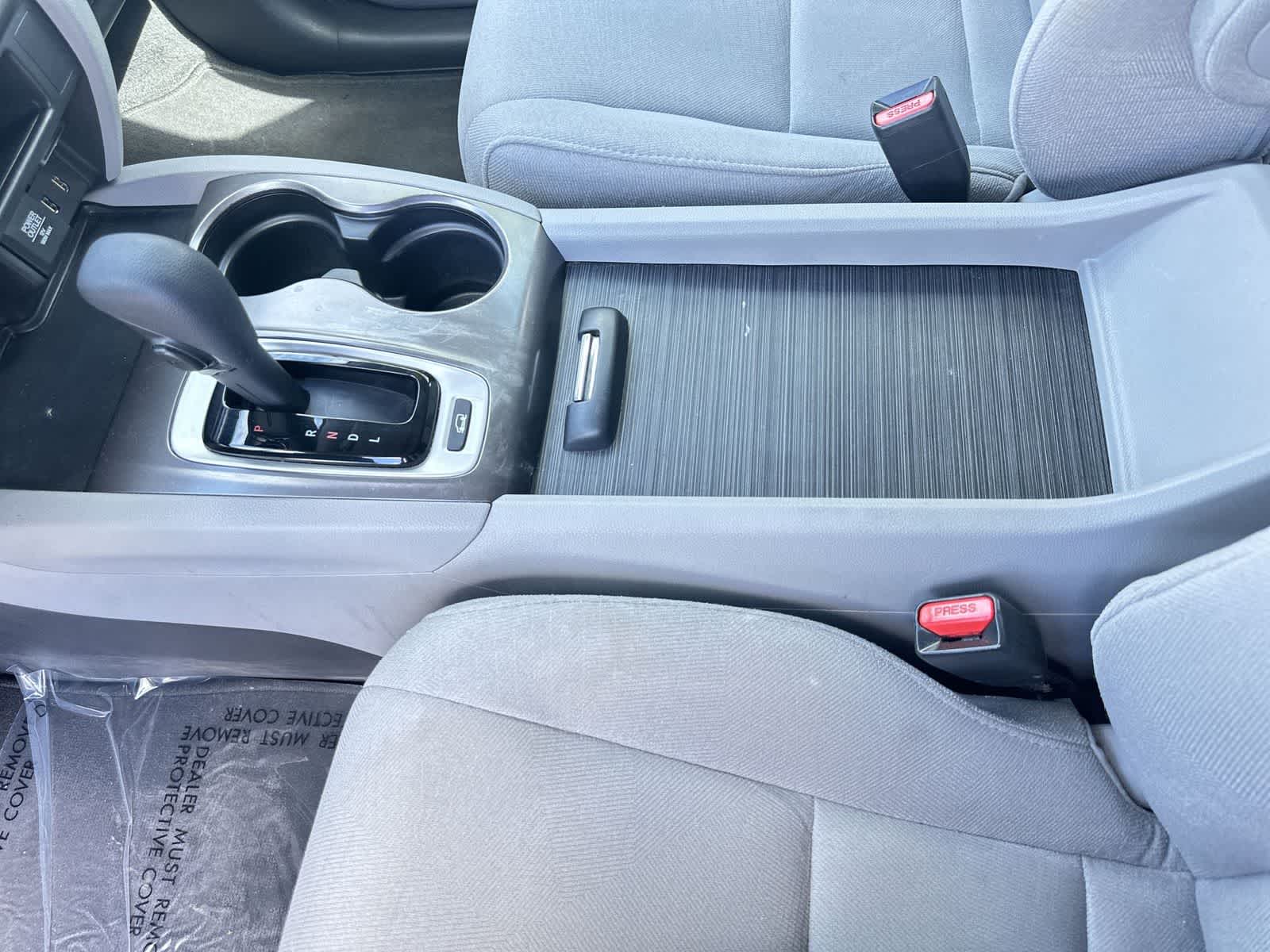 Thumbnail: 2017 Honda Pilot - 19