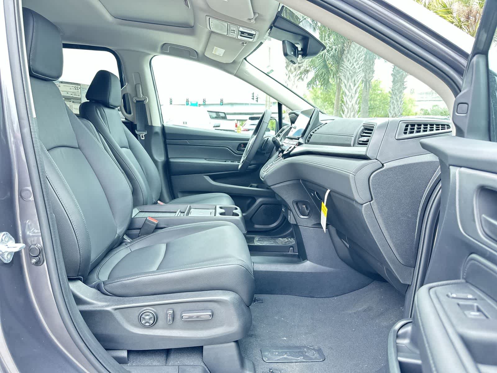 Thumbnail: 2026 Honda Odyssey - 19