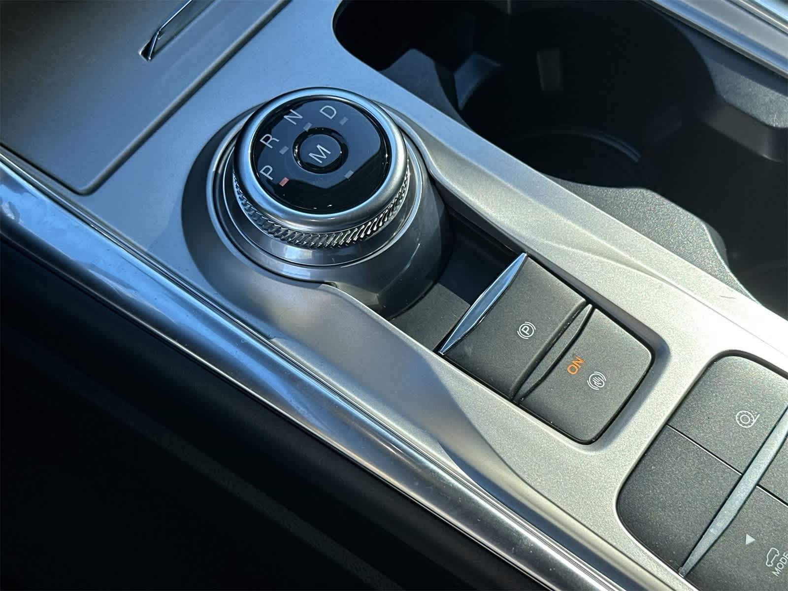 Thumbnail: 2021 Ford Explorer - 20