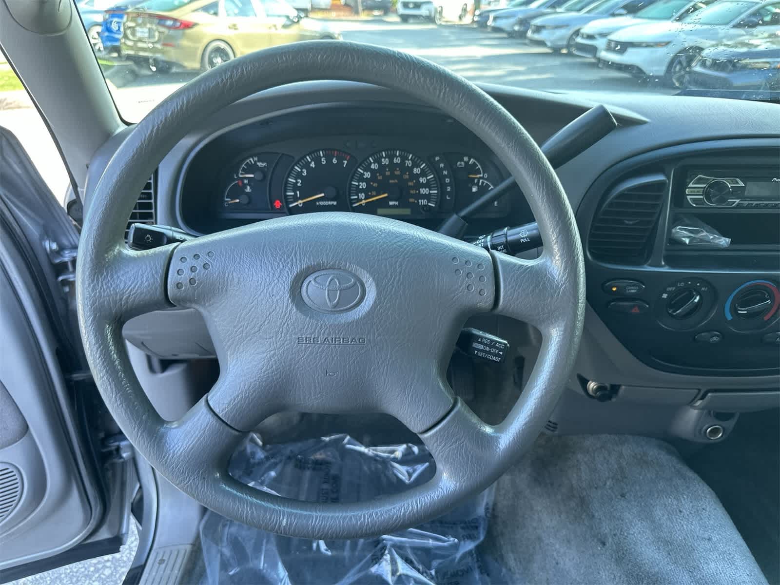 Thumbnail: 2001 Toyota Tundra - 17