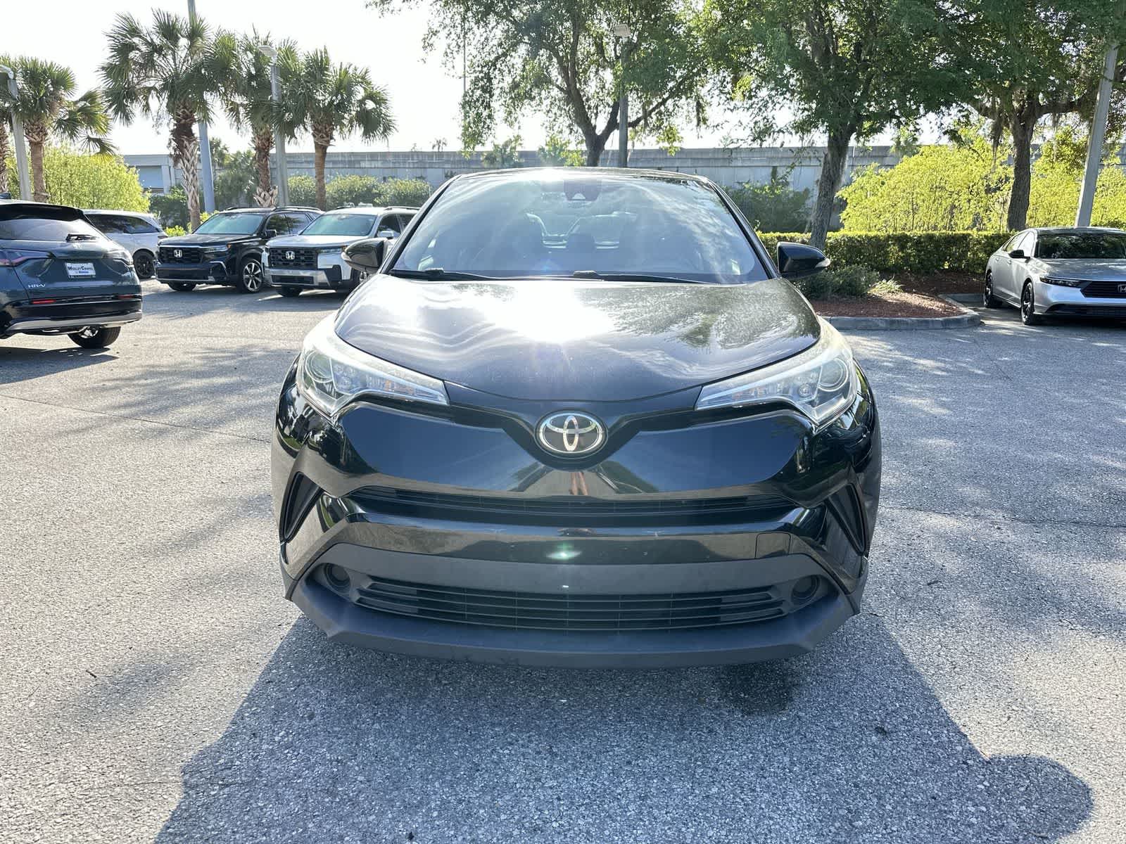 Thumbnail: 2019 Toyota C-HR - 9