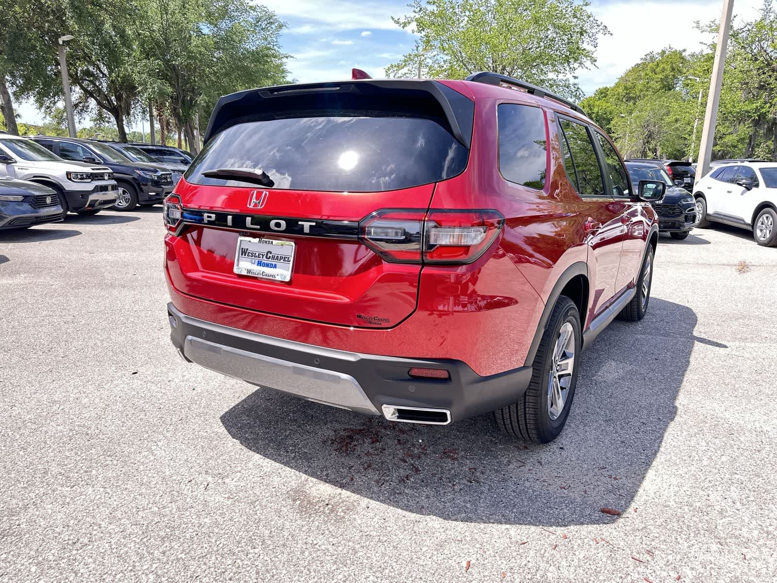 Thumbnail: 2026 Honda Pilot - 6