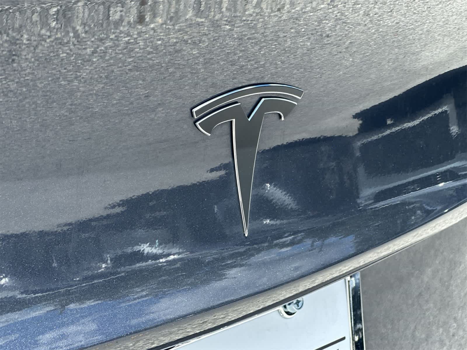 Thumbnail: 2021 Tesla Model 3 - 10
