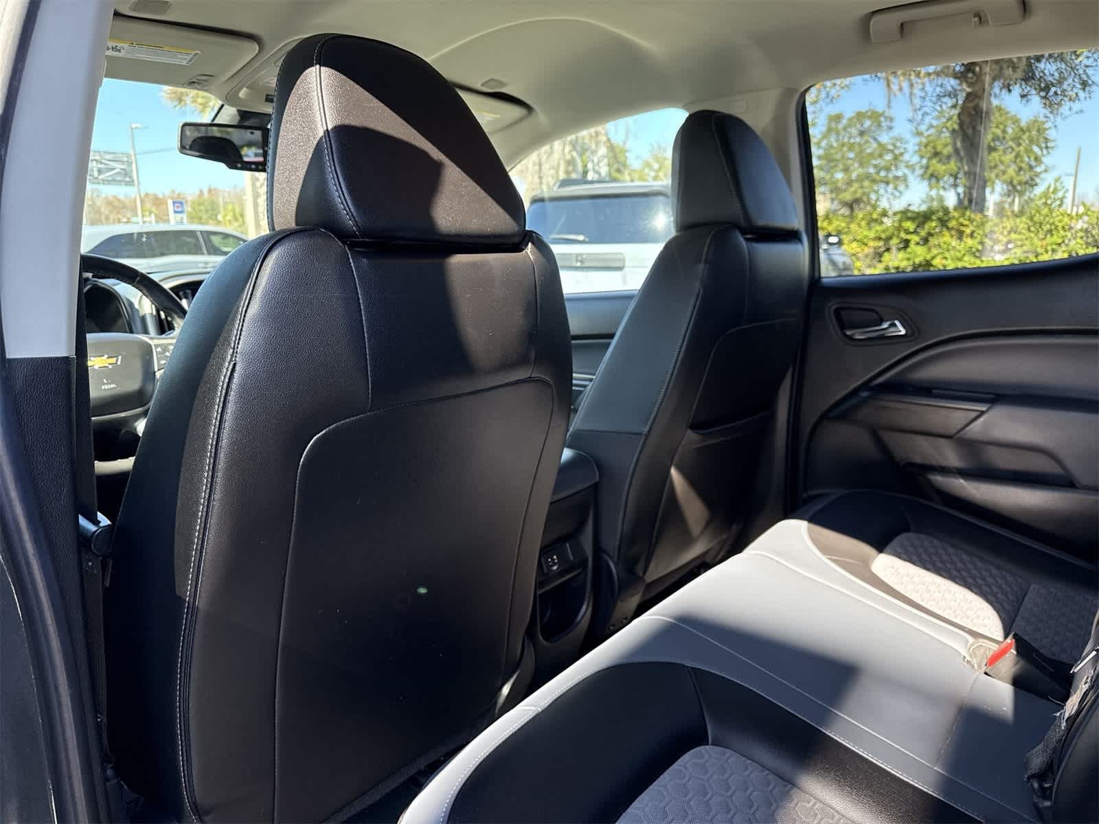 Thumbnail: 2020 Chevrolet Colorado - 14