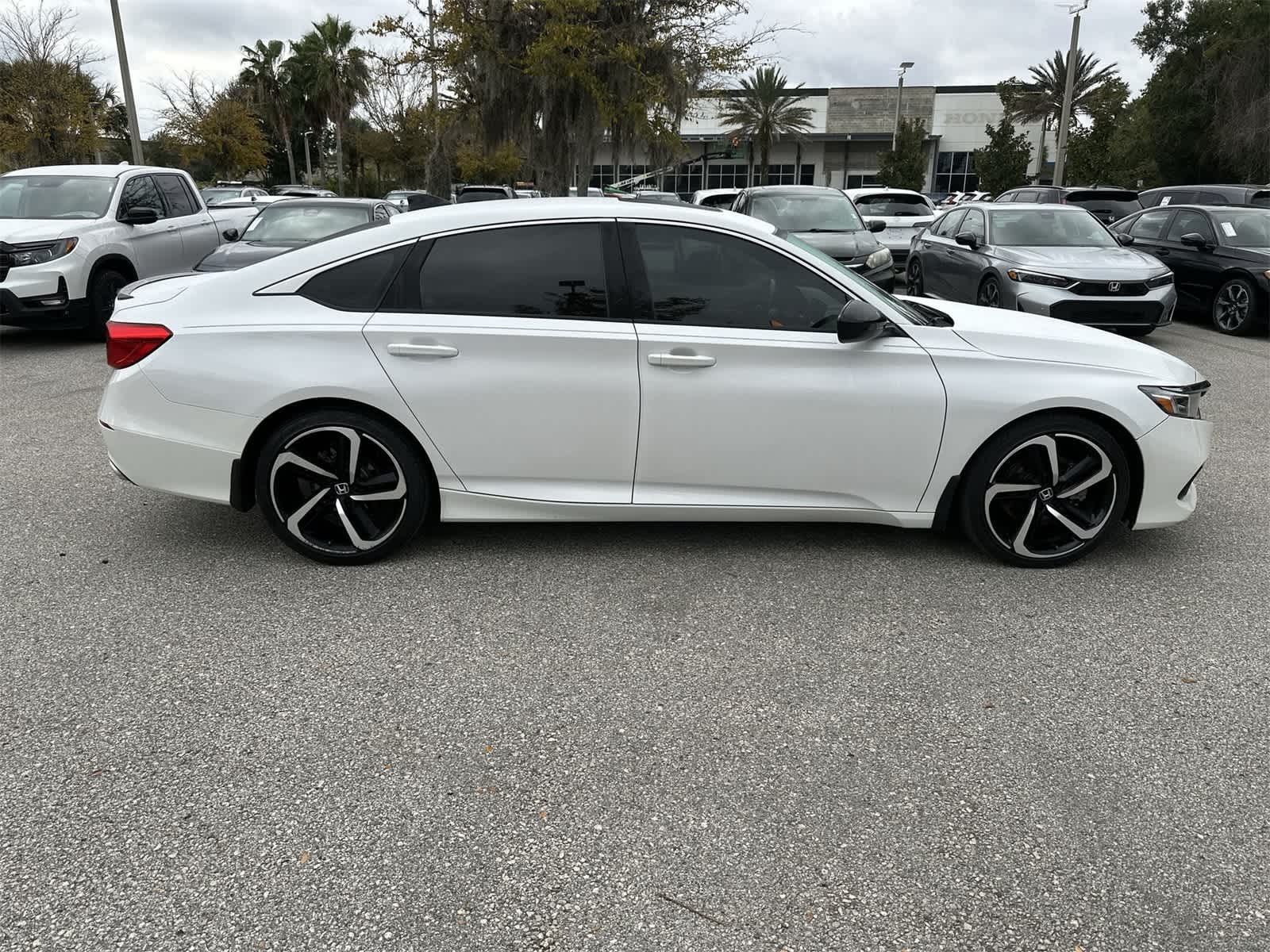 Thumbnail: 2021 Honda Accord - 7