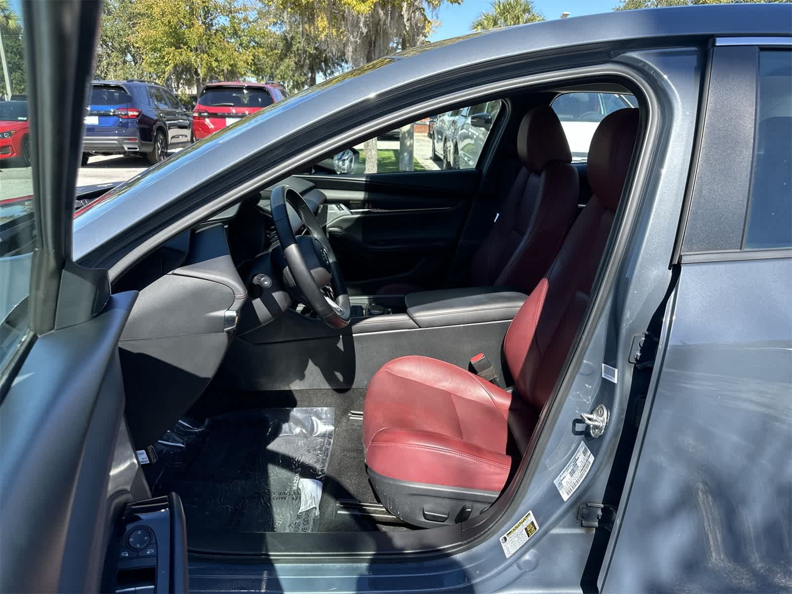 Thumbnail: 2023 Mazda Mazda3 - 2