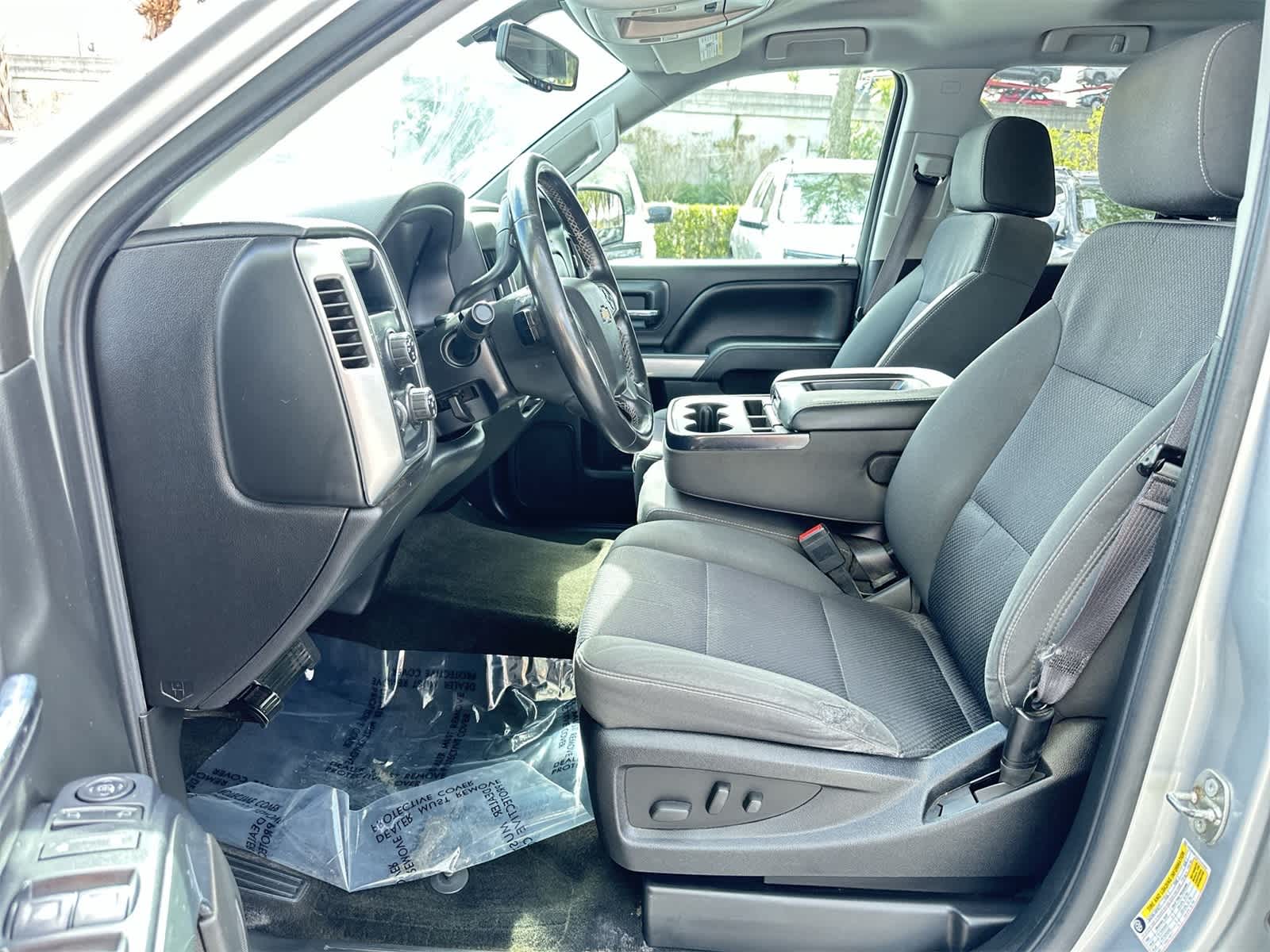 Thumbnail: 2015 Chevrolet Silverado 1500 - 13