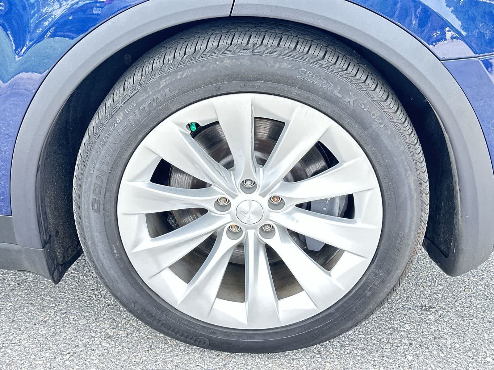 Thumbnail: 2018 Tesla Model X - 12