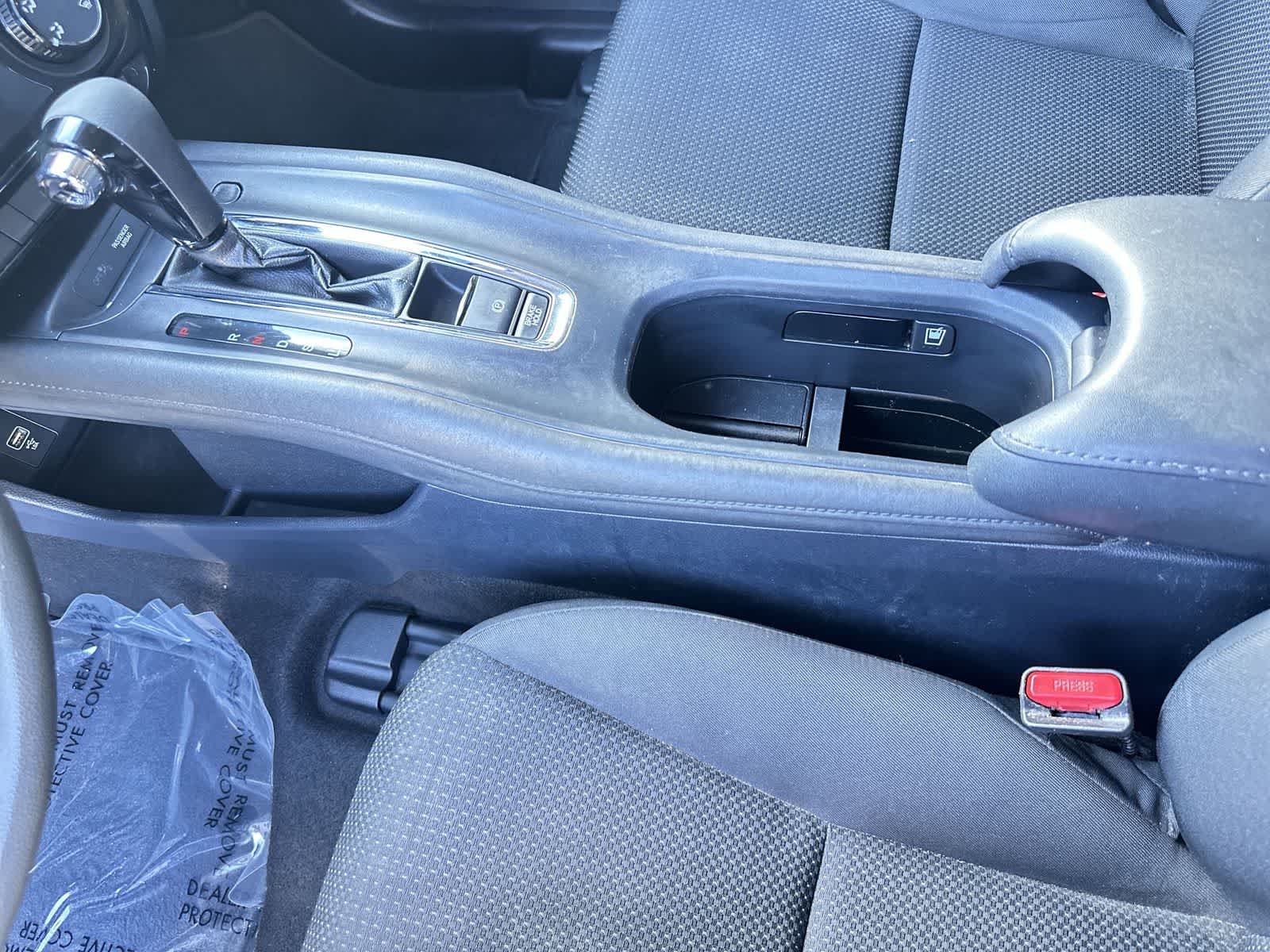 Thumbnail: 2019 Honda HR-V - 19