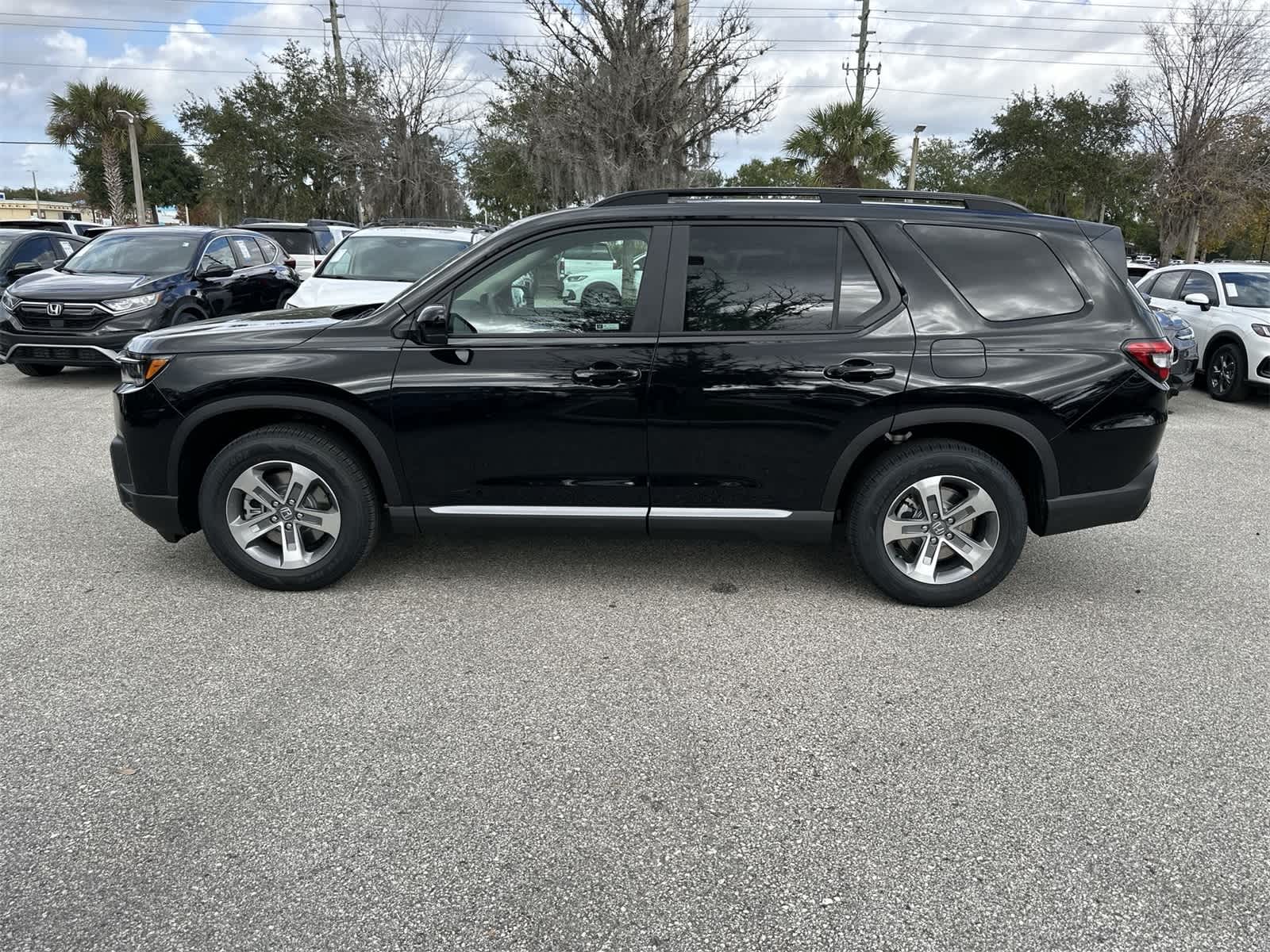 Thumbnail: 2026 Honda Pilot - 3