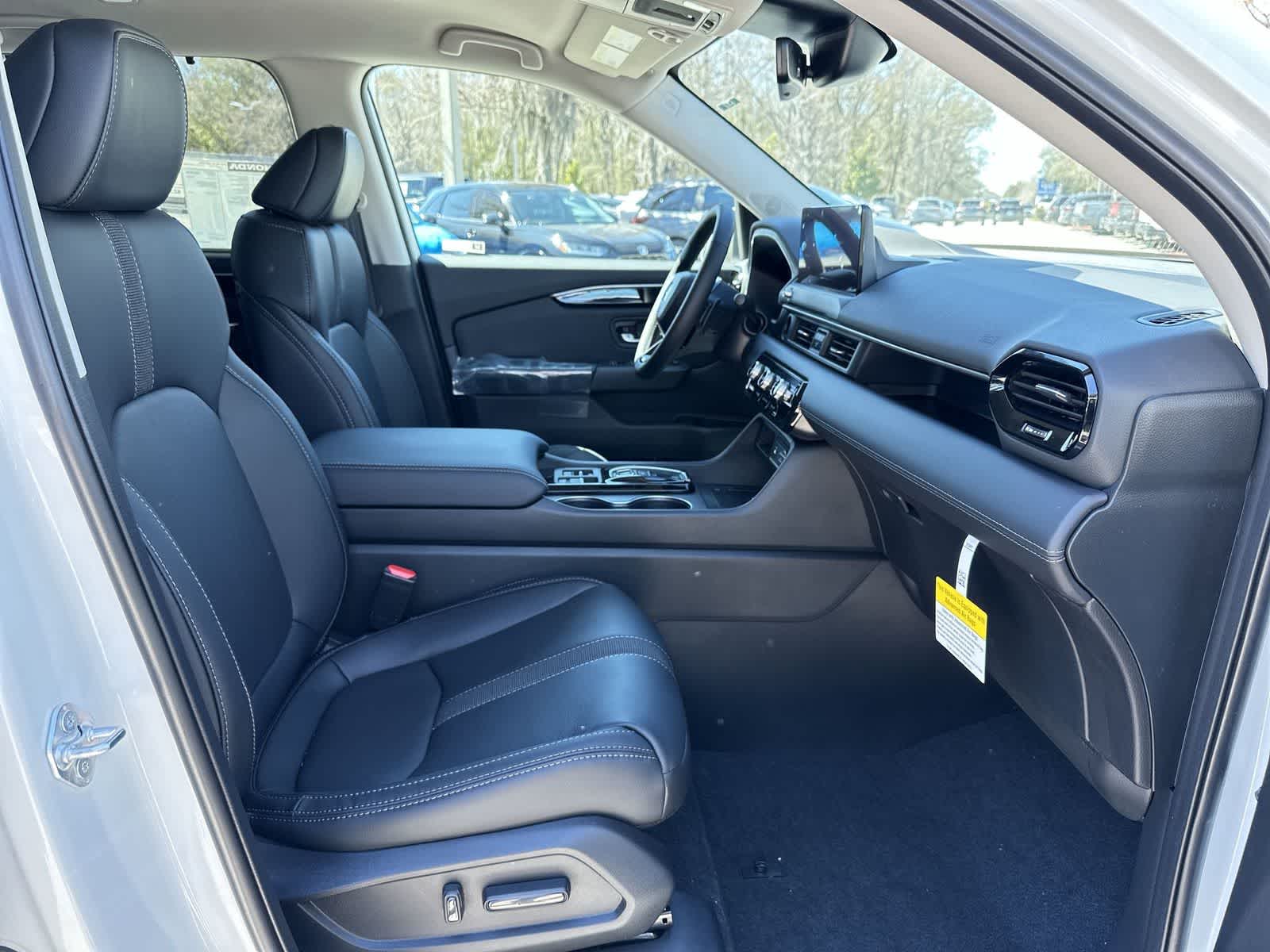 Thumbnail: 2026 Honda Pilot - 17