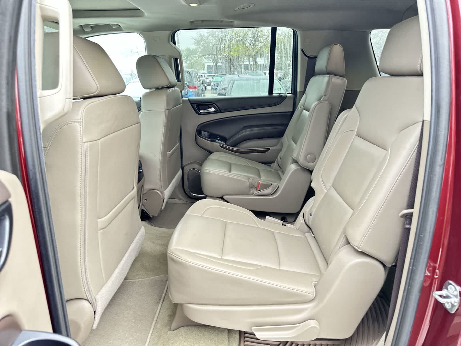 Thumbnail: 2017 Chevrolet Suburban - 15