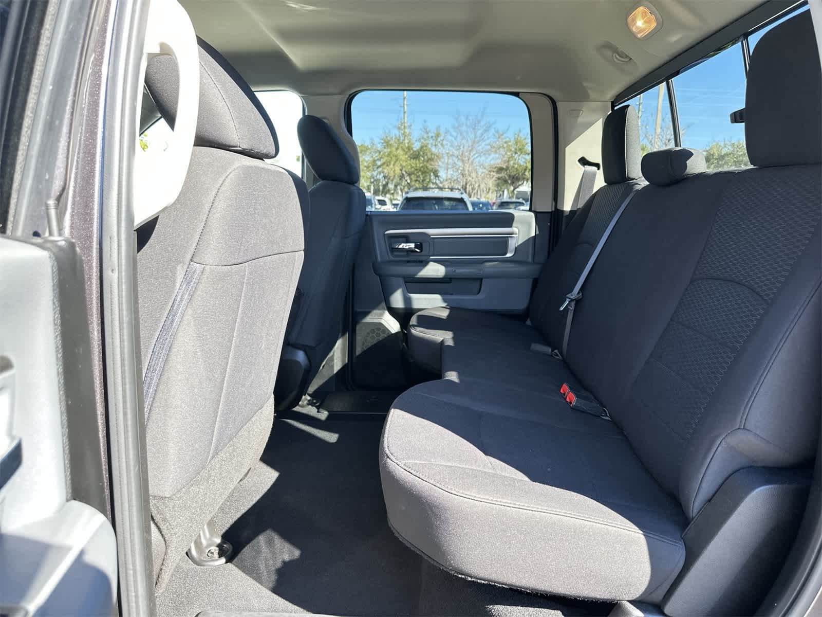 Thumbnail: 2019 RAM 1500 Classic - 15