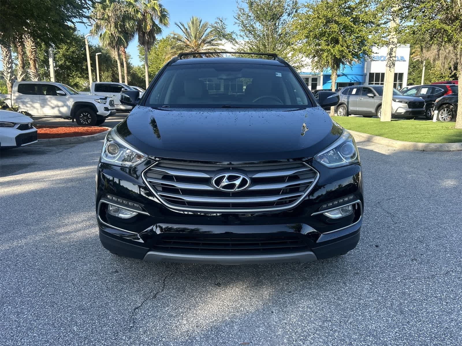 Thumbnail: 2018 Hyundai Santa Fe - 9