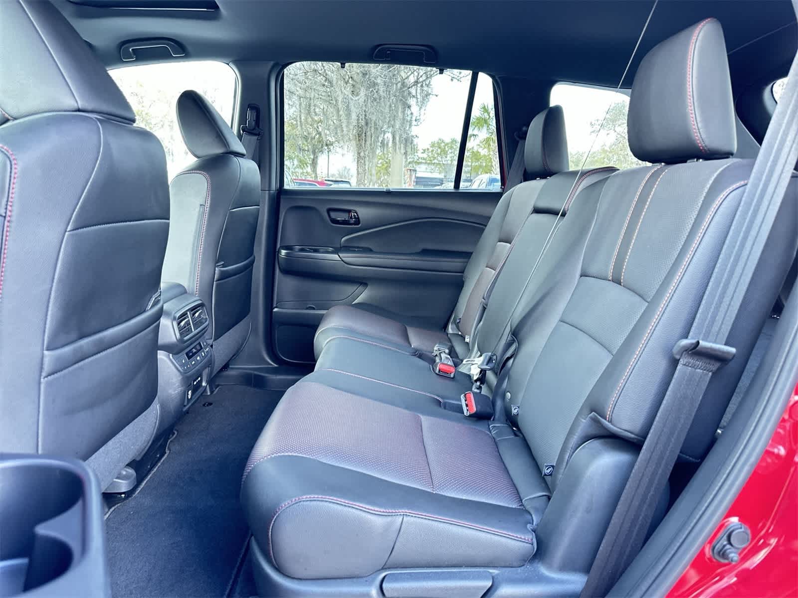 Thumbnail: 2024 Honda Passport - 15