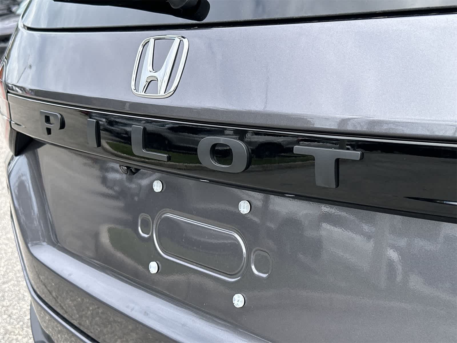 Thumbnail: 2025 Honda Pilot - 11