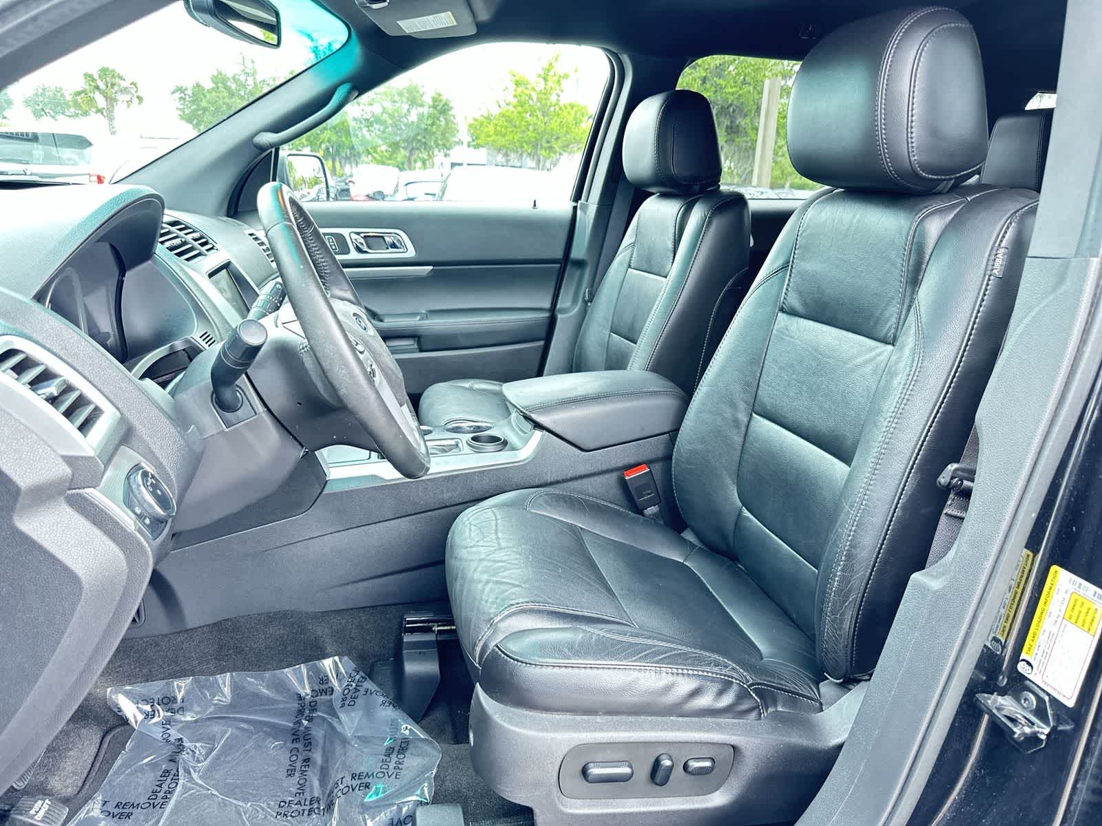 Thumbnail: 2013 Ford Explorer - 13