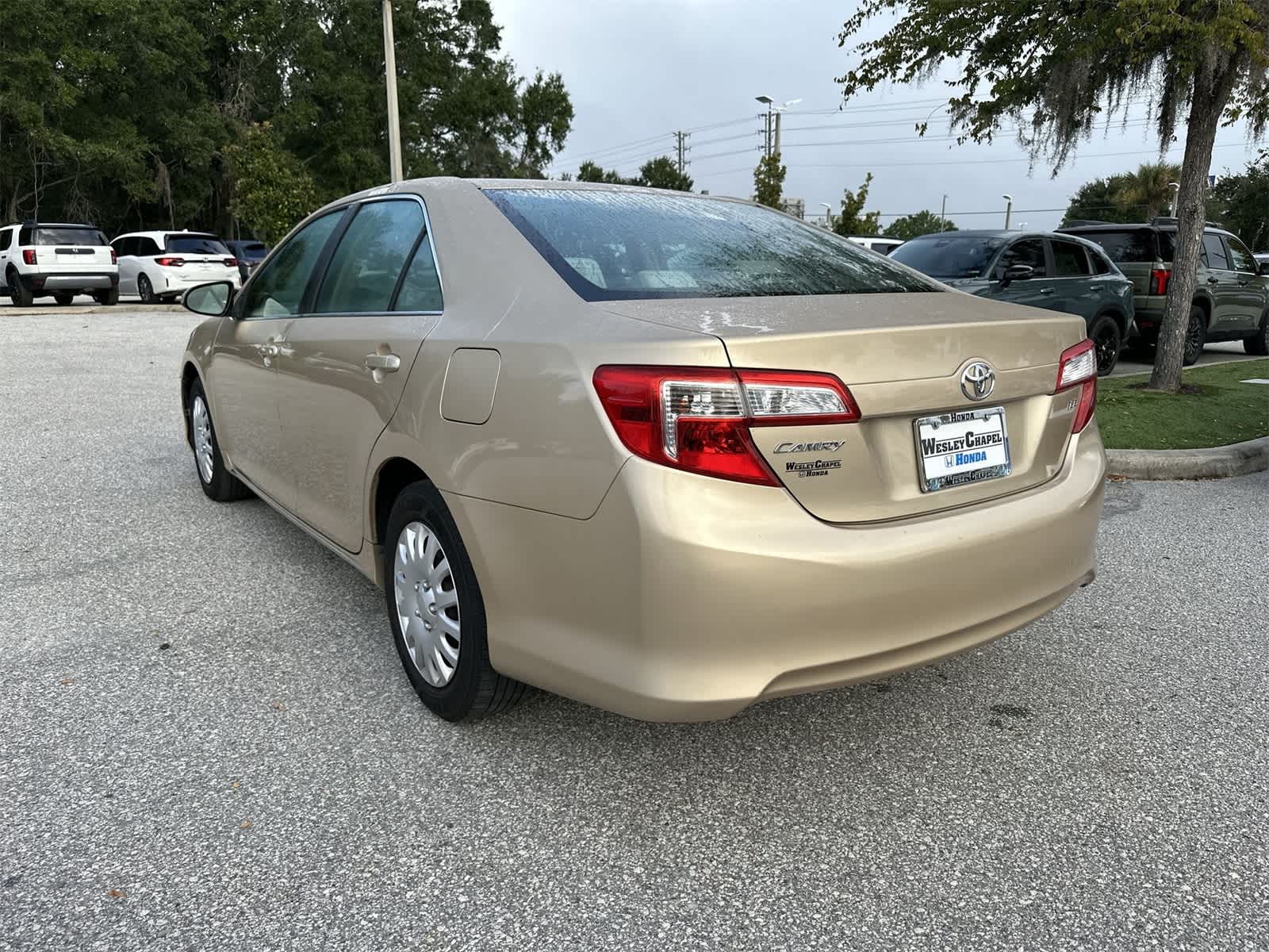 Thumbnail: 2012 Toyota Camry - 4