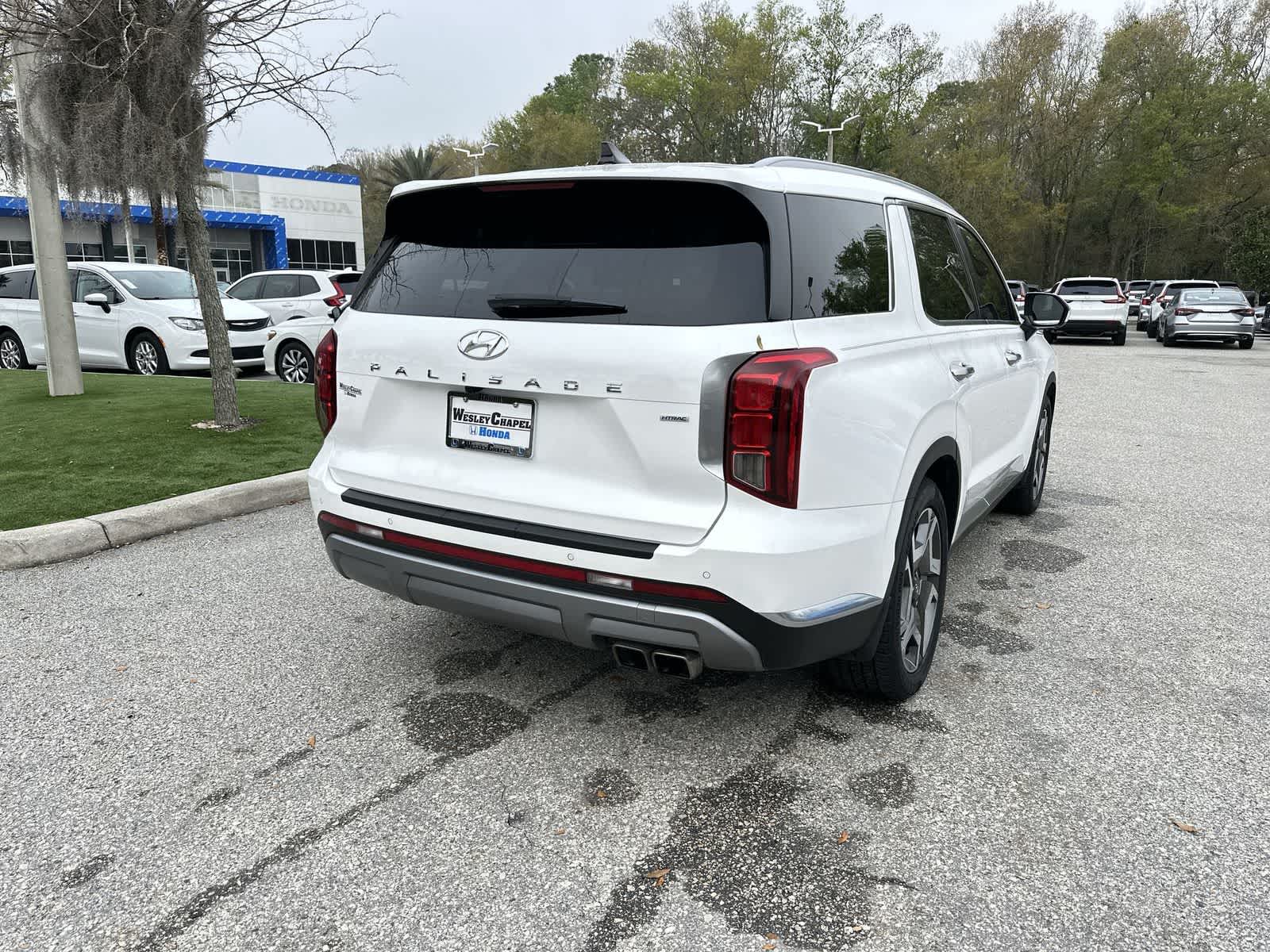 Thumbnail: 2023 Hyundai Palisade - 6