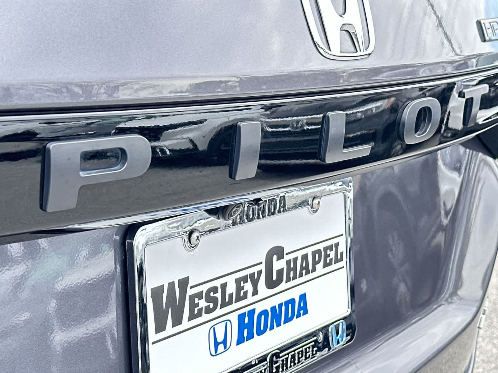 Thumbnail: 2023 Honda Pilot - 11