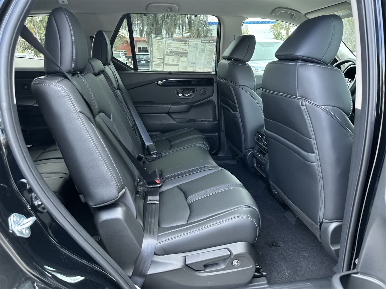 Thumbnail: 2026 Honda Pilot - 16