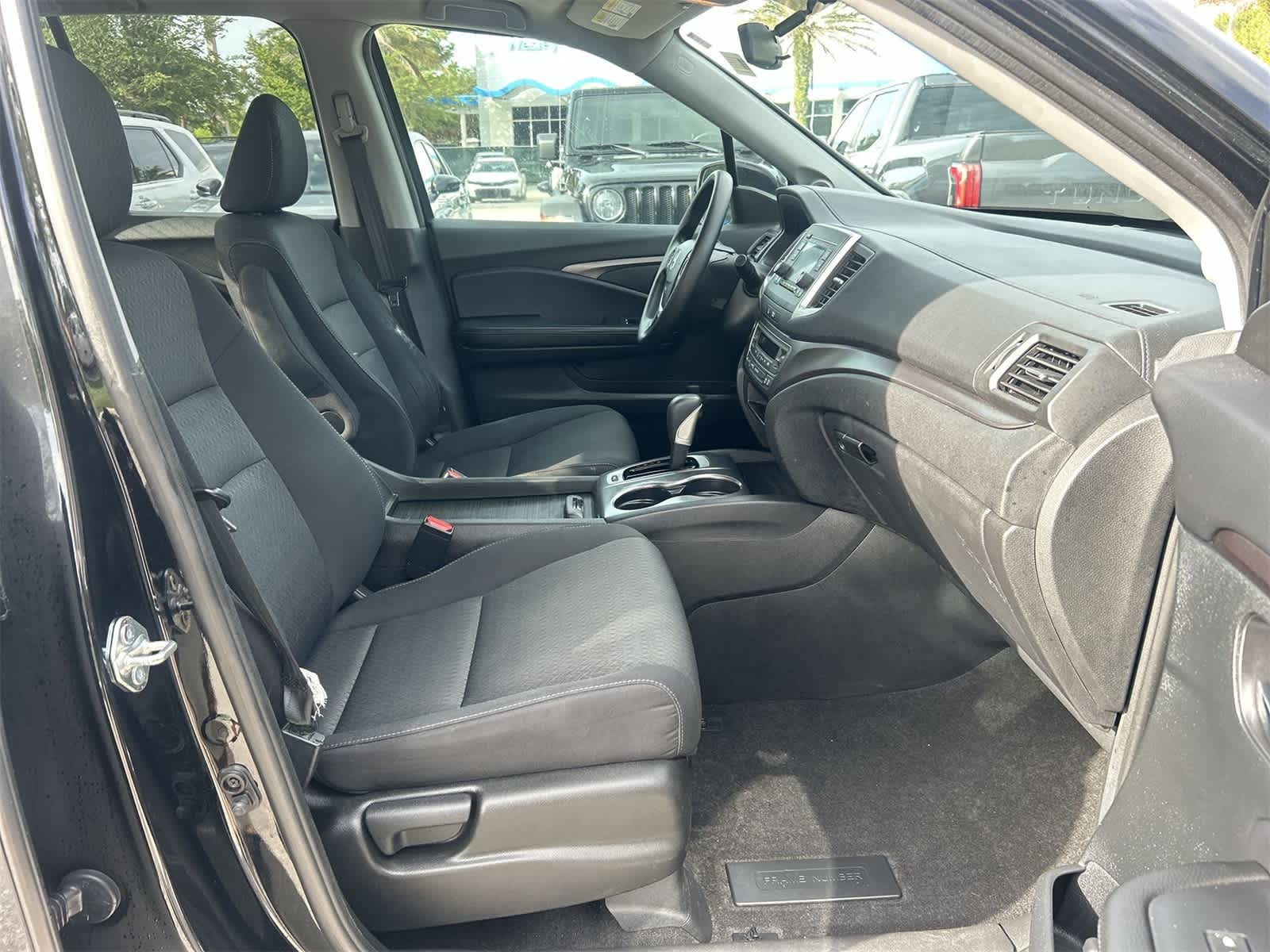 Thumbnail: 2019 Honda Ridgeline - 17