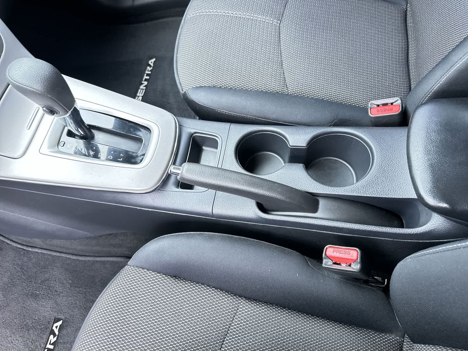 Thumbnail: 2014 Nissan Sentra - 19