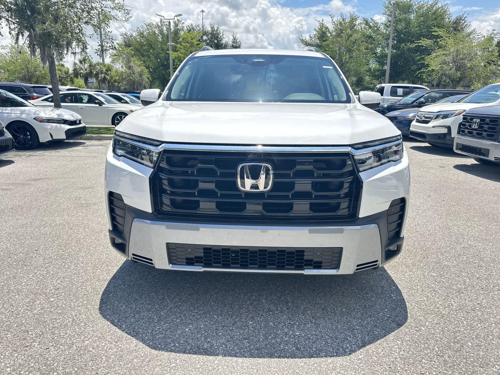 Thumbnail: 2026 Honda Pilot - 9