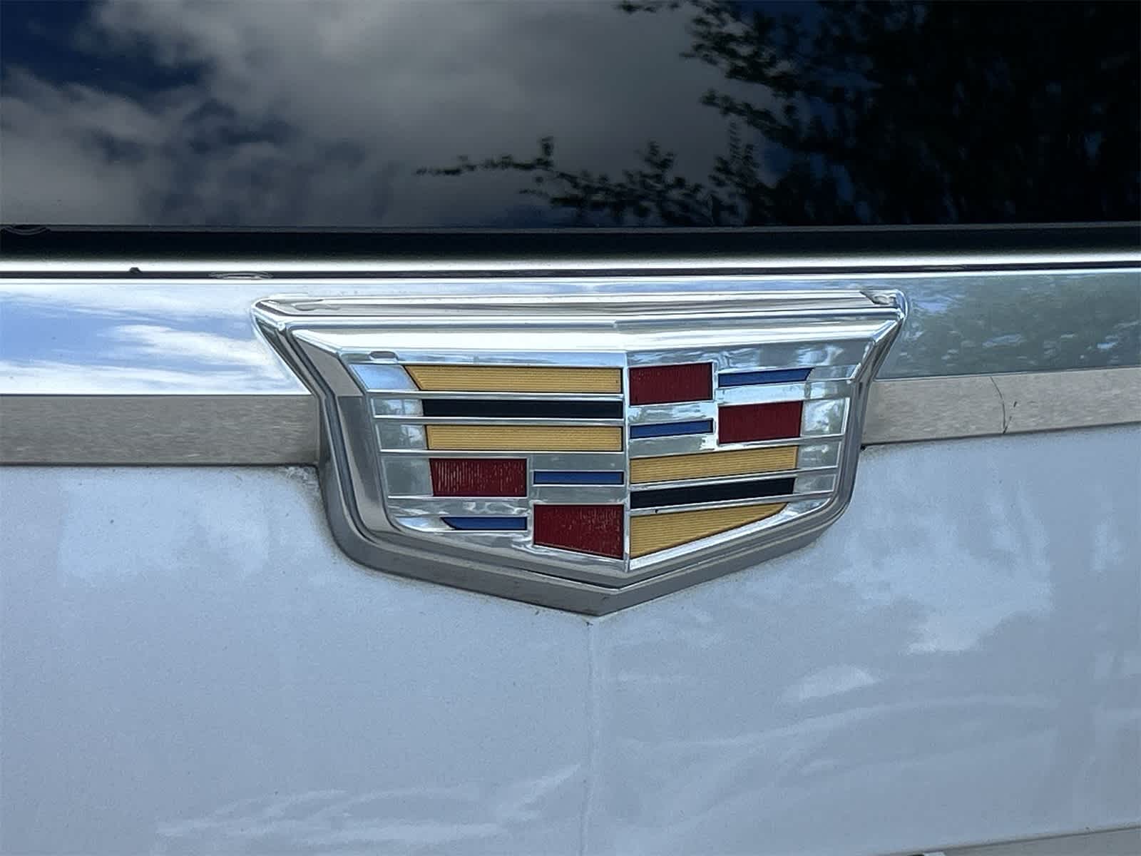 Thumbnail: 2015 Cadillac Escalade - 10