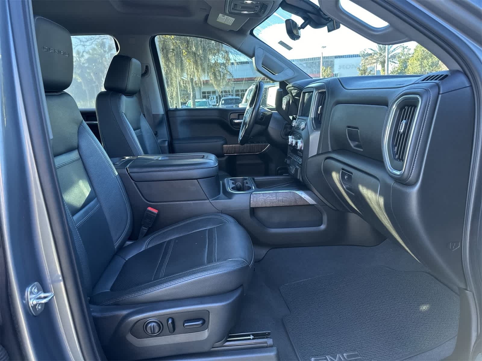 Thumbnail: 2021 GMC Sierra 1500 - 15