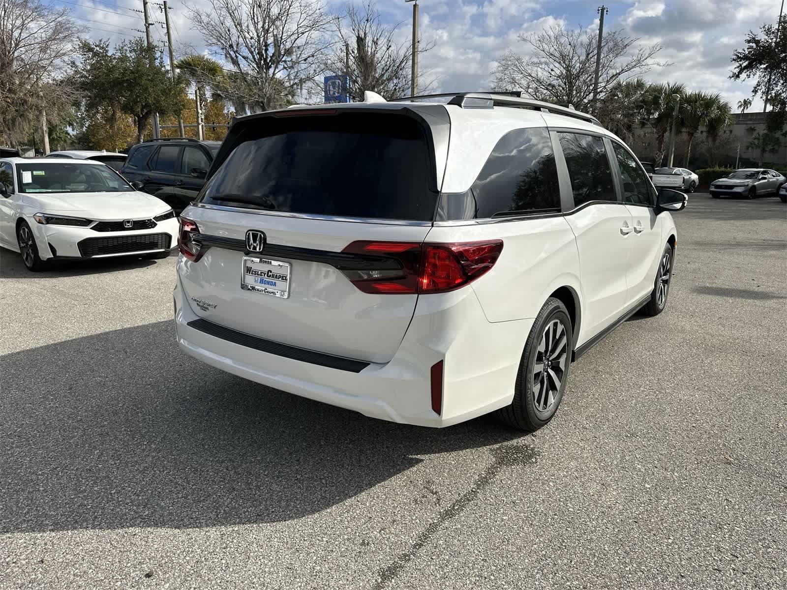 Thumbnail: 2026 Honda Odyssey - 6