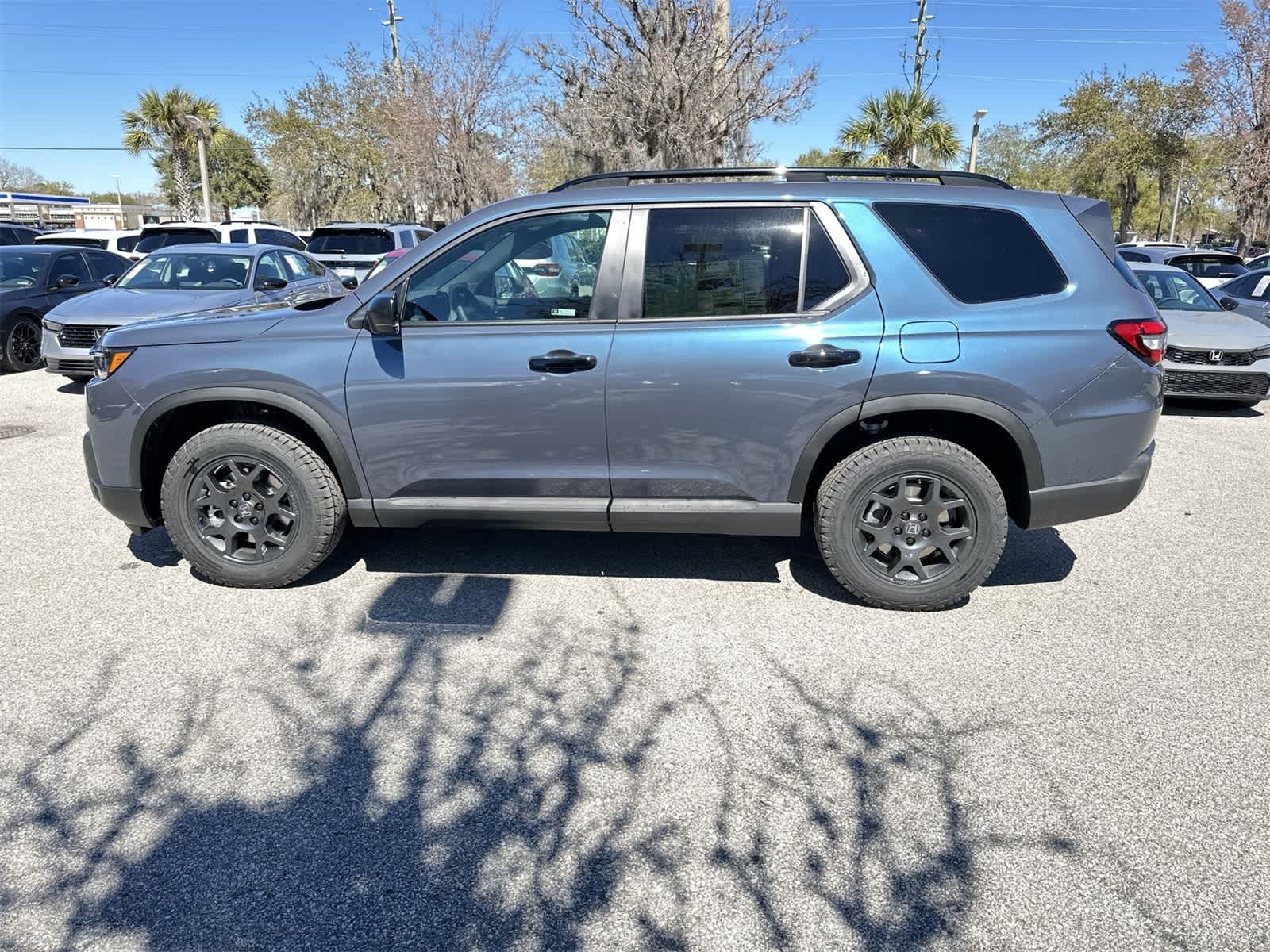 Thumbnail: 2026 Honda Pilot - 3