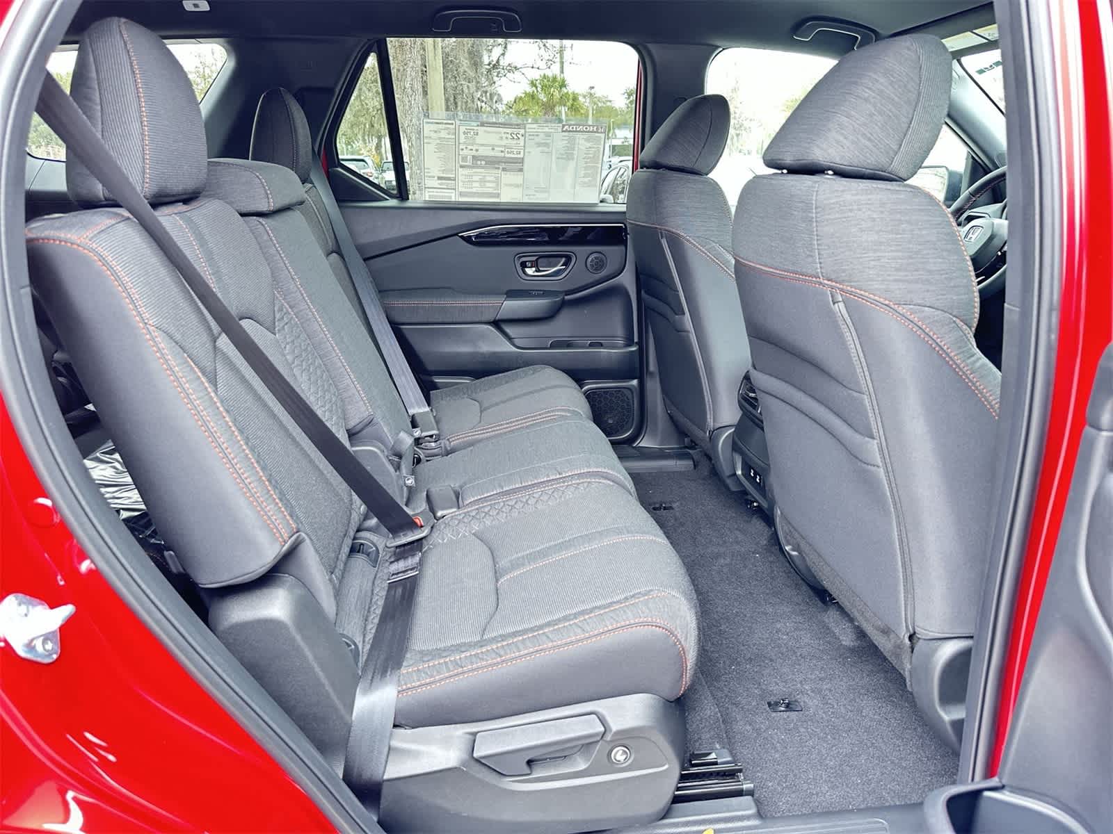 Thumbnail: 2026 Honda Pilot - 16