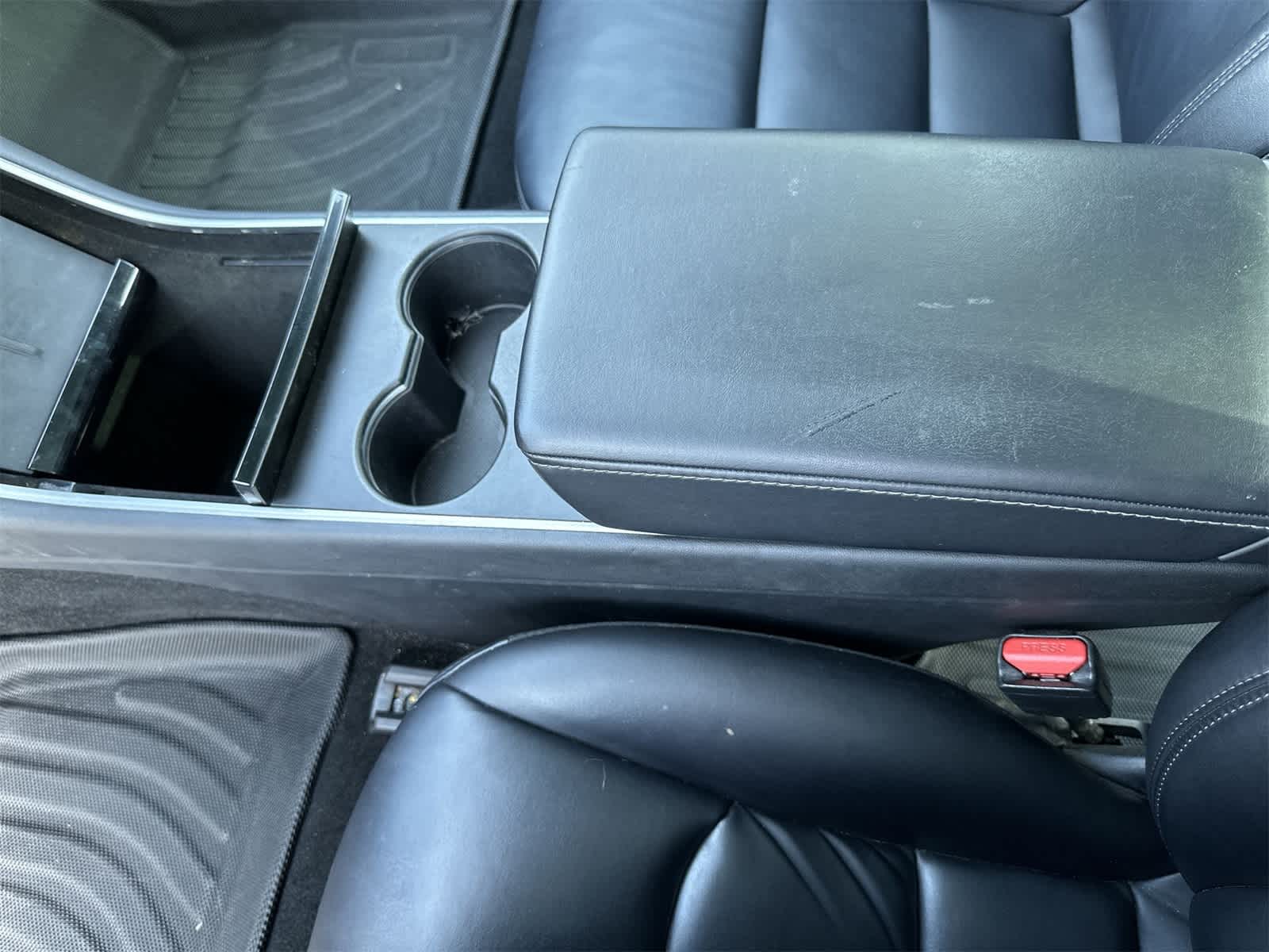 Thumbnail: 2020 Tesla Model 3 - 18