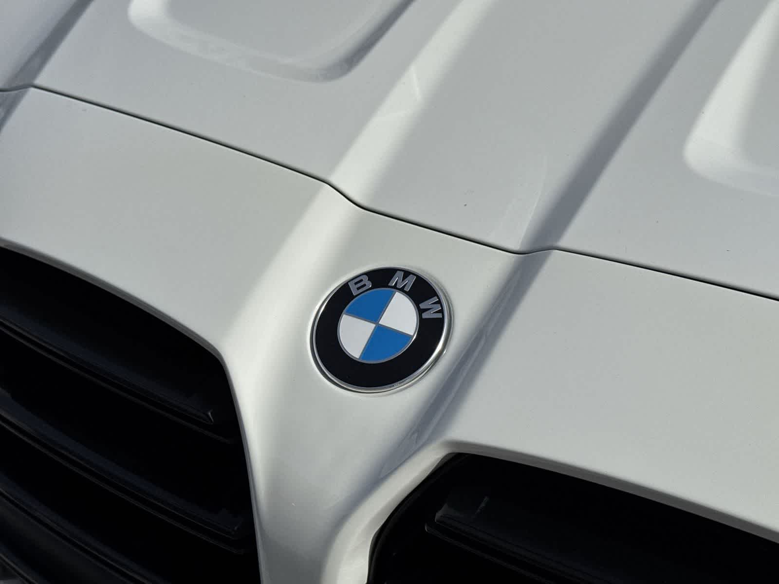 Thumbnail: 2021 BMW M3 - 10