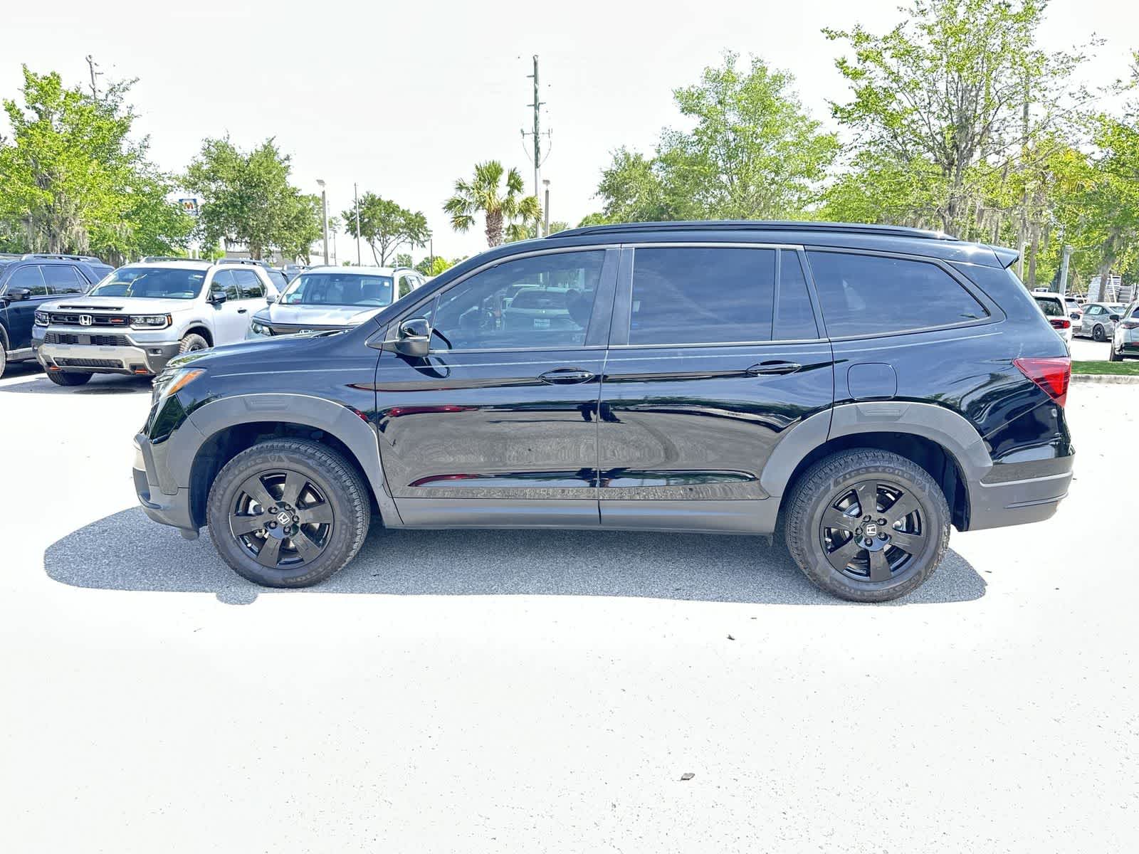 Thumbnail: 2022 Honda Pilot - 3
