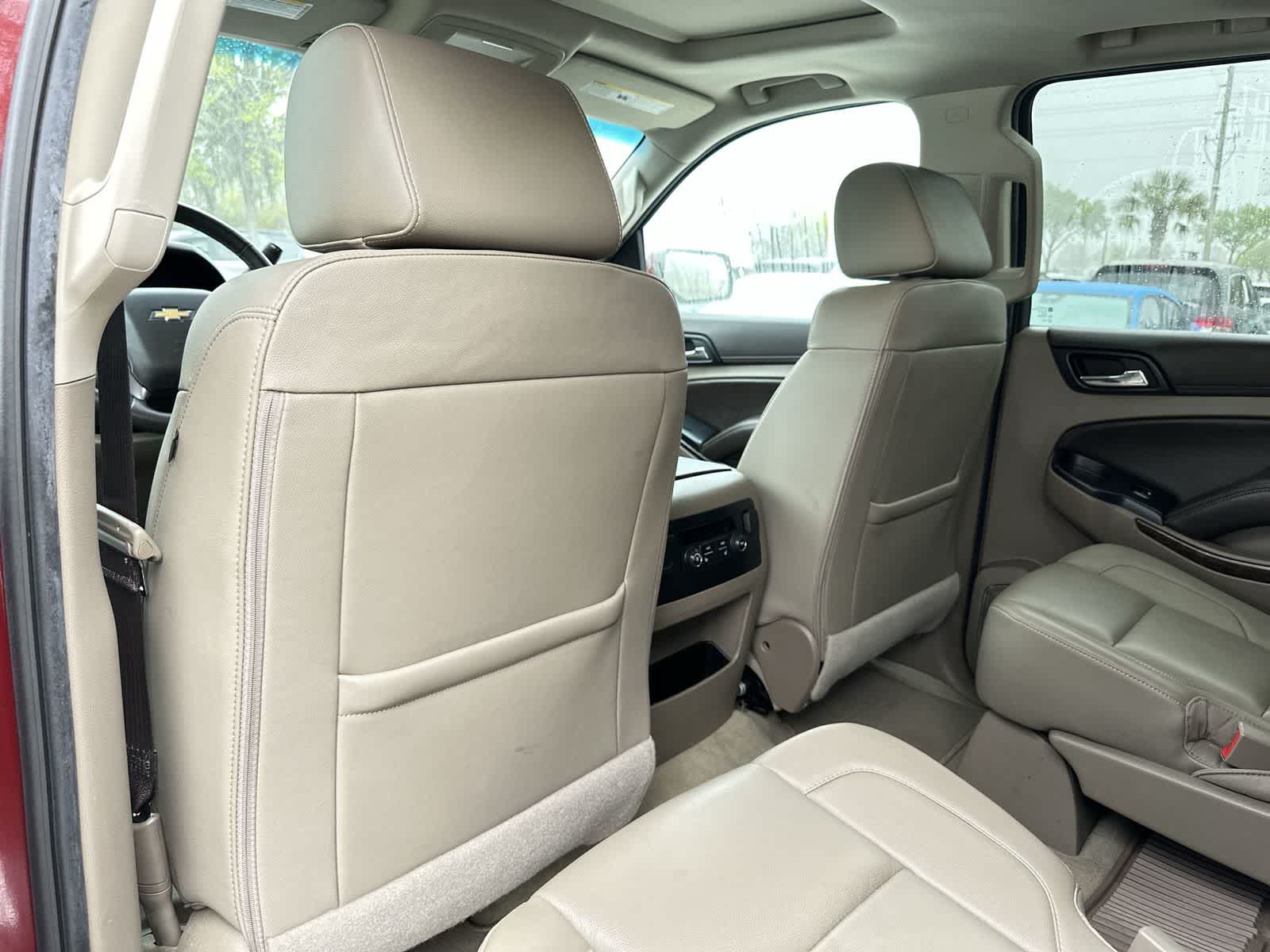 Thumbnail: 2017 Chevrolet Suburban - 14