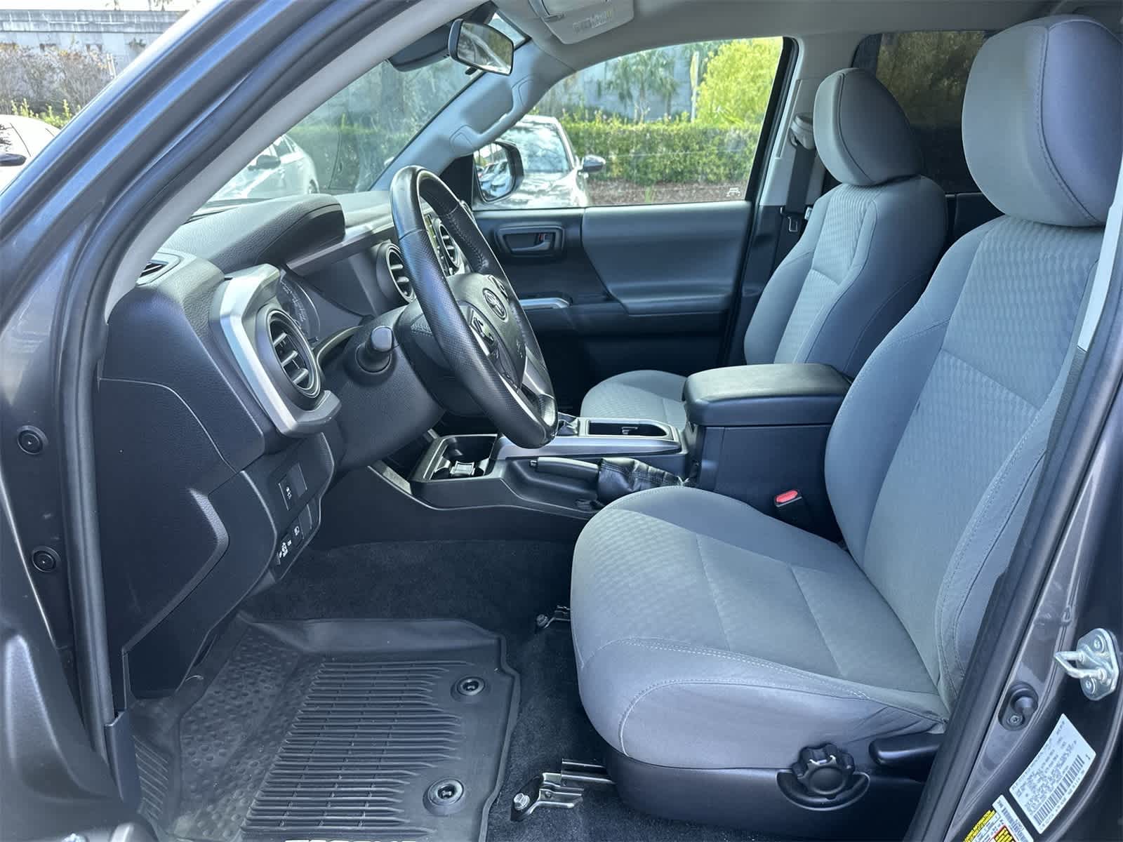 Thumbnail: 2021 Toyota Tacoma - 13