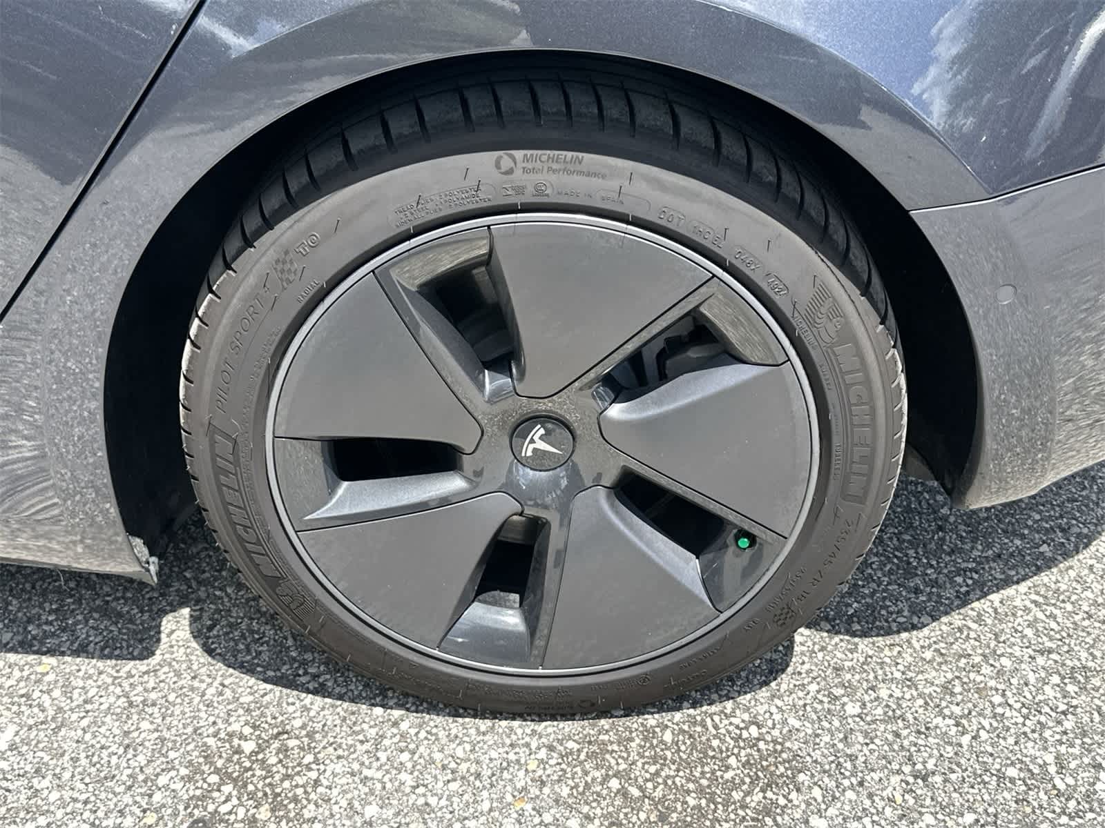 Thumbnail: 2021 Tesla Model 3 - 11