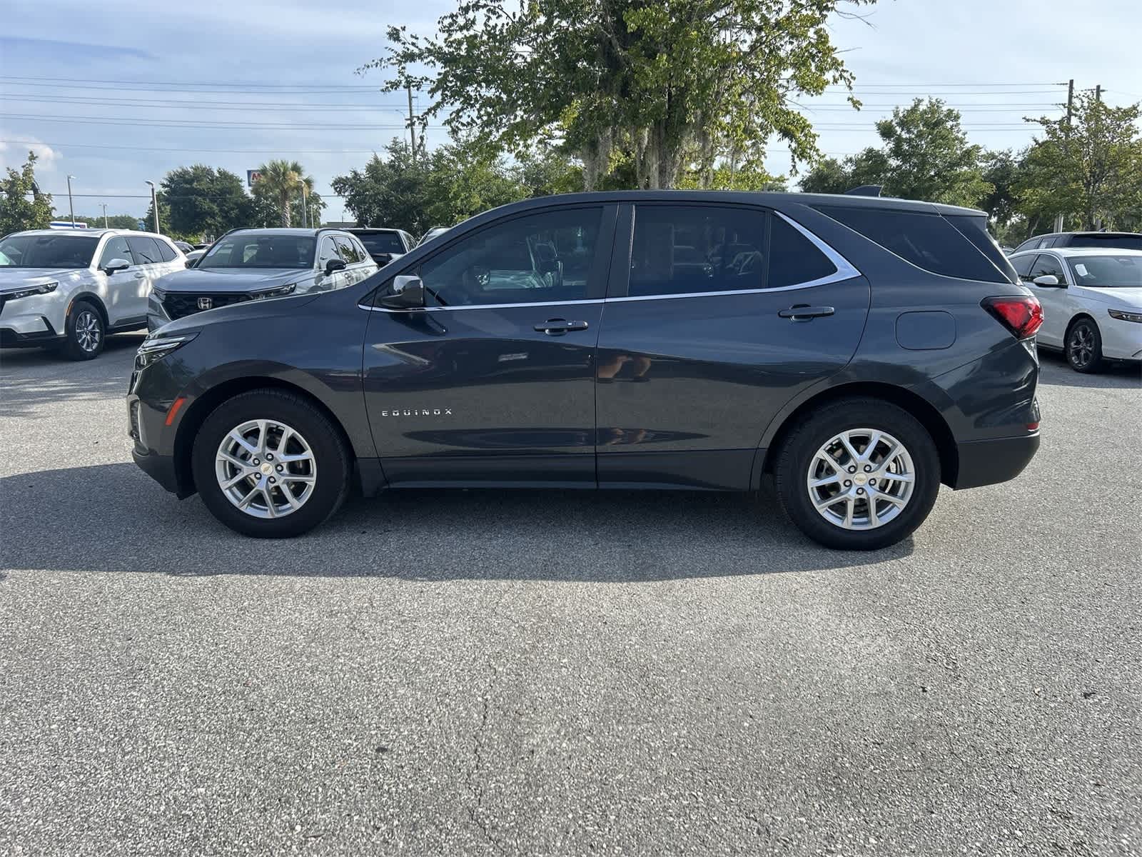 Thumbnail: 2023 Chevrolet Equinox - 3